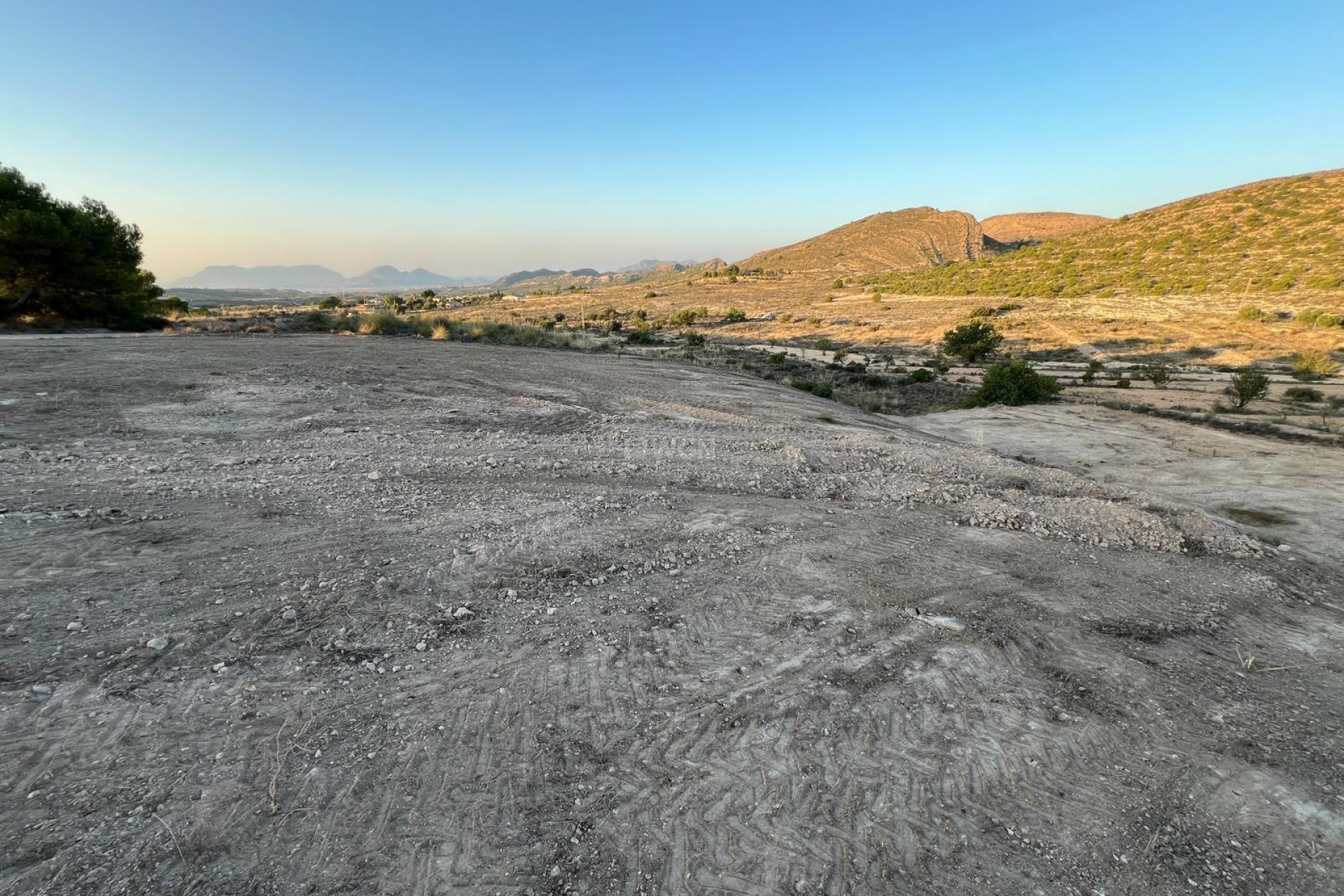 Resale - Plot / Land - Alicante - Costa Blanca