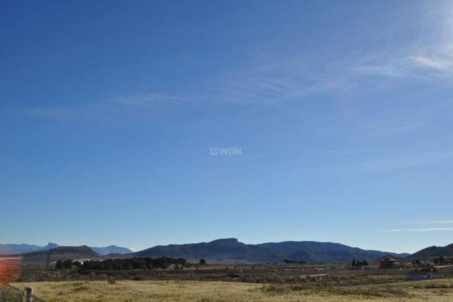 Resale - Plot / Land - Chinorlet - Inland