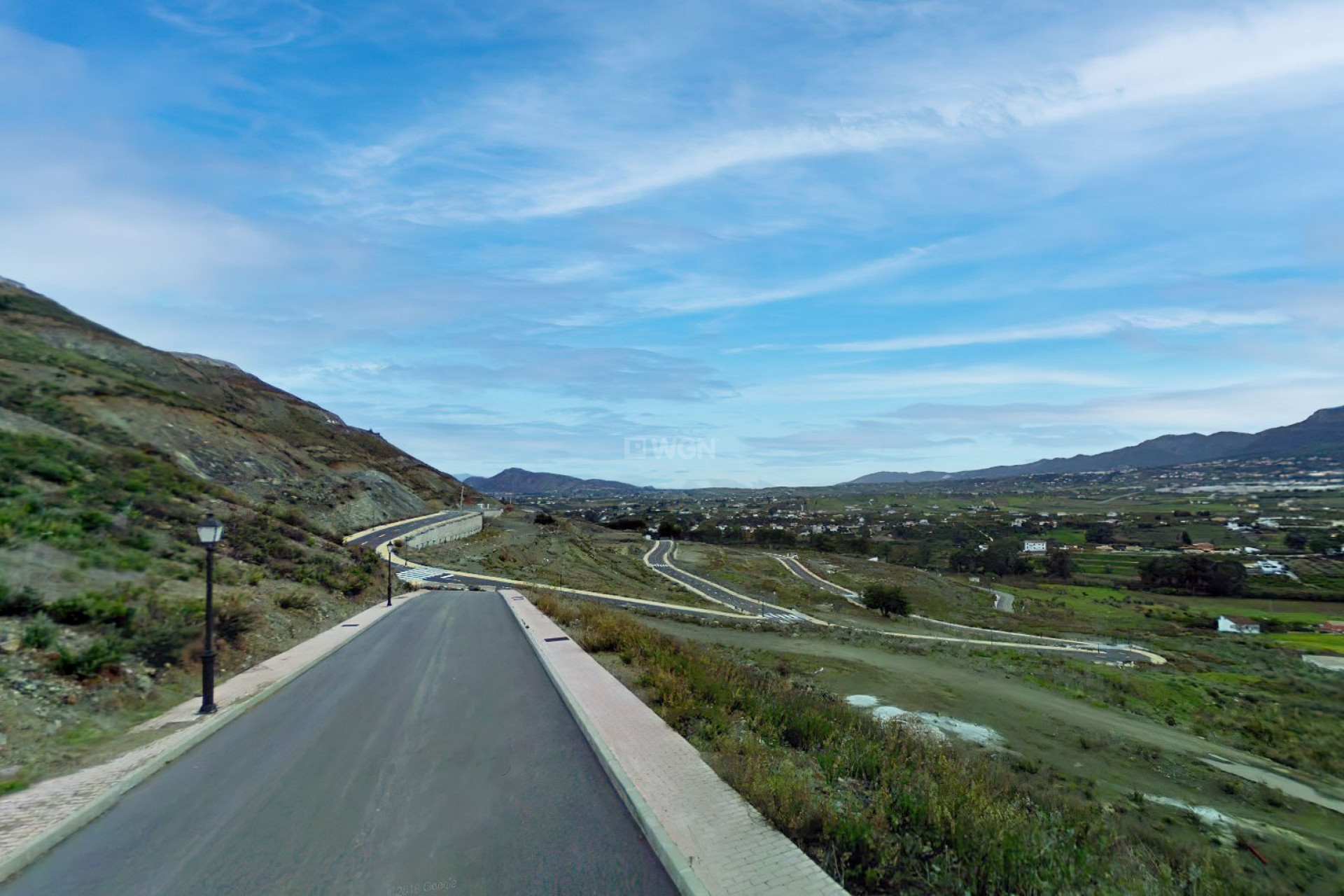 Resale - Plot / Land - Coin - Inland