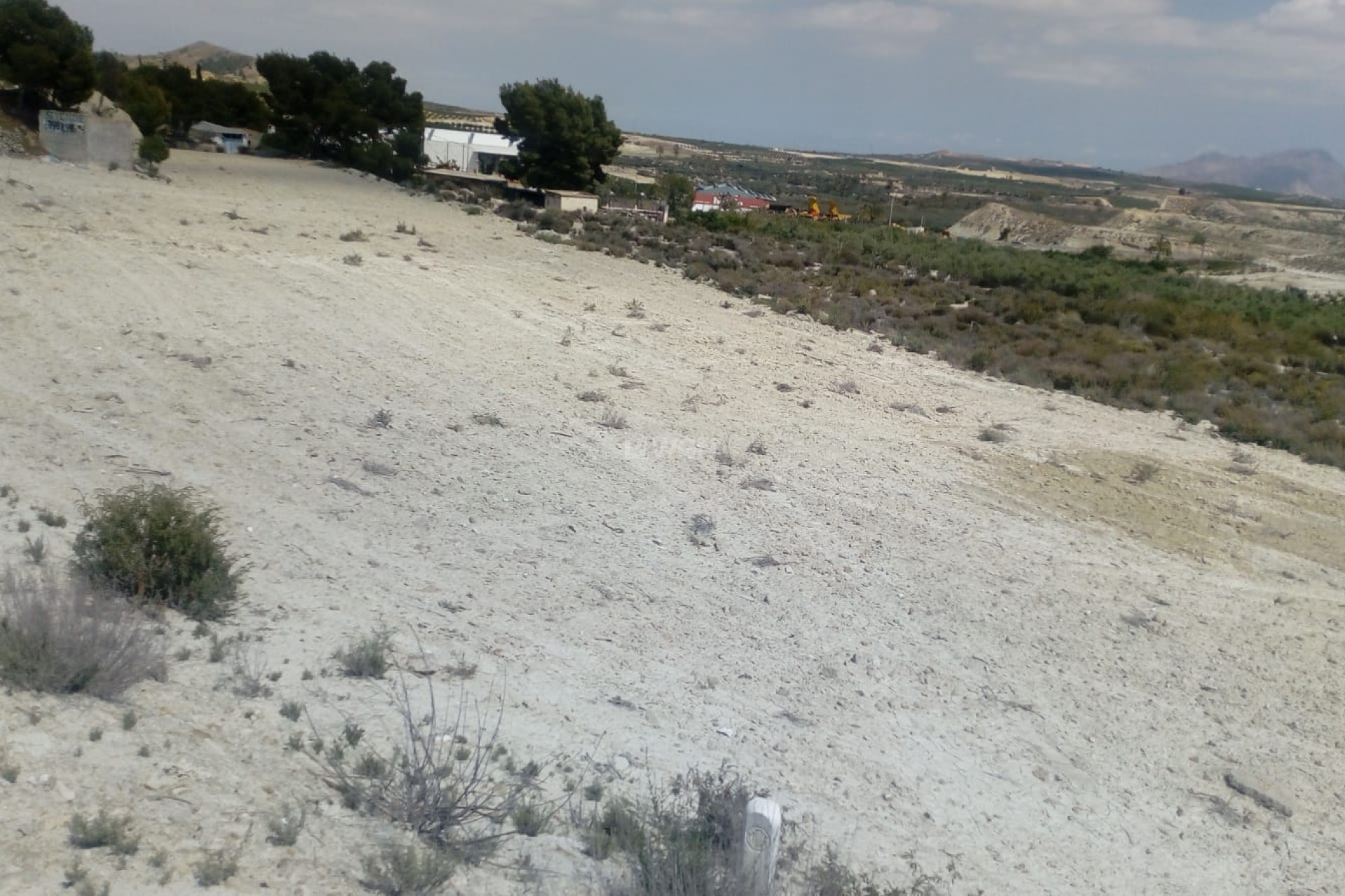 Resale - Plot / Land - Fortuna - Inland