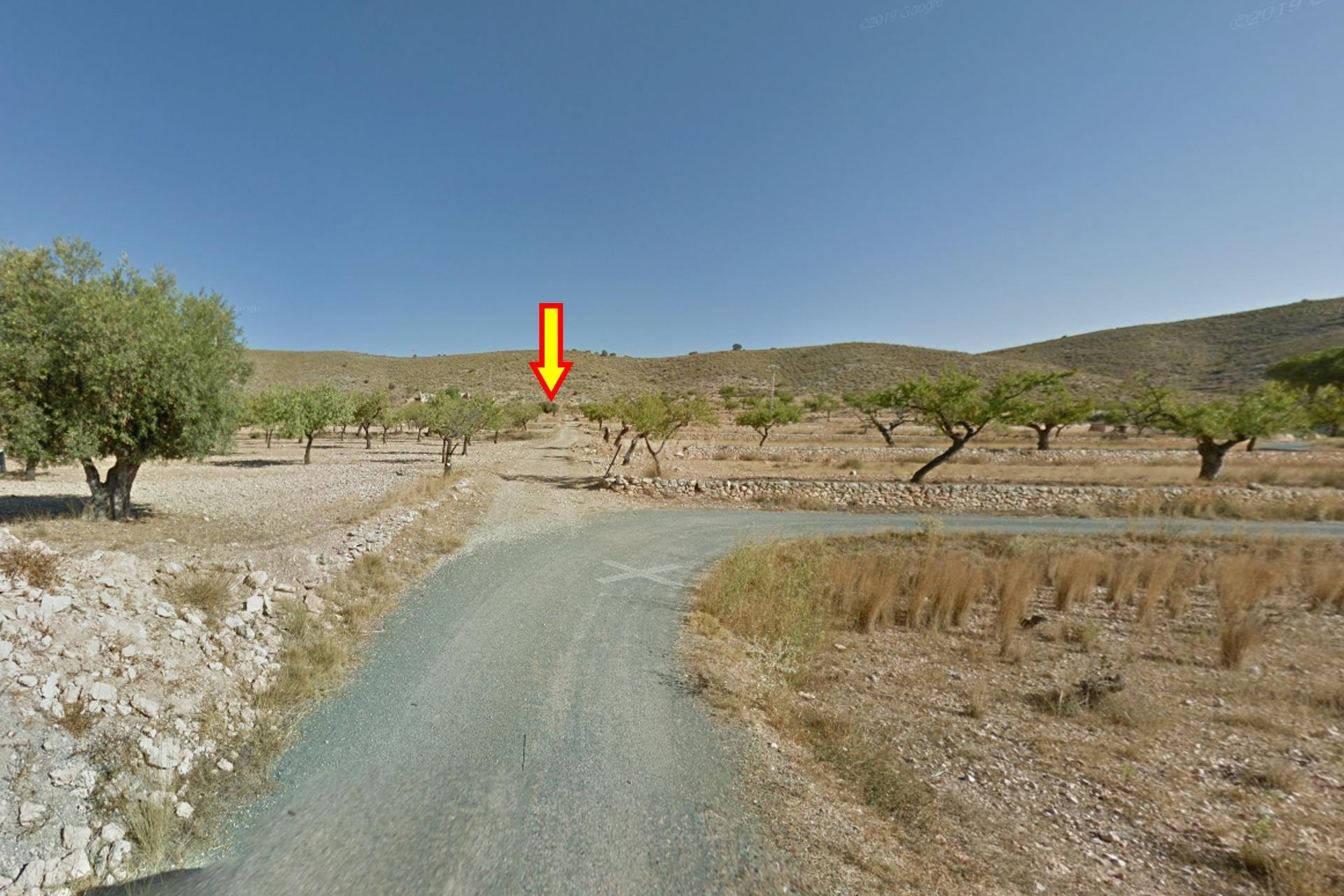 Resale - Plot / Land - Hondón de las Nieves - Rebalso