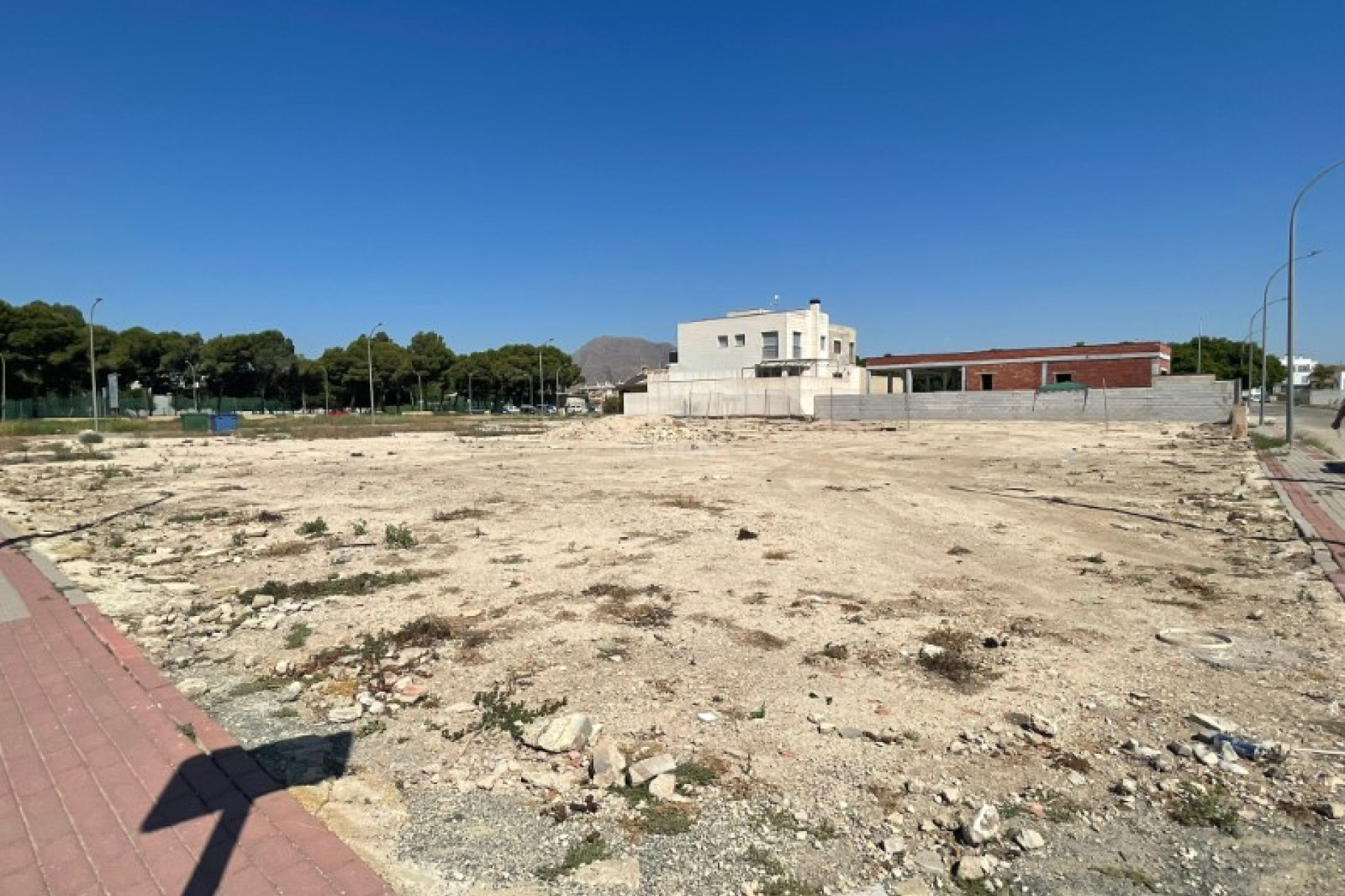 Resale - Plot / Land - Rafal - Inland