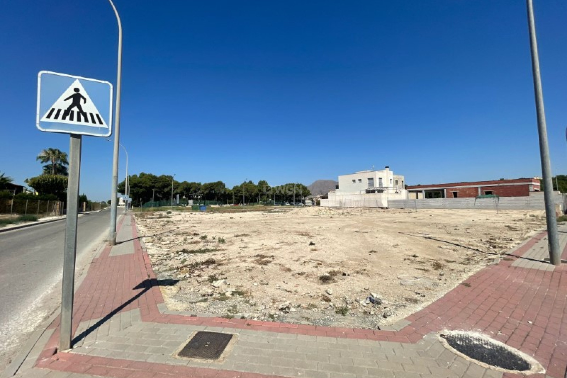 Resale - Plot / Land - Rafal - Inland