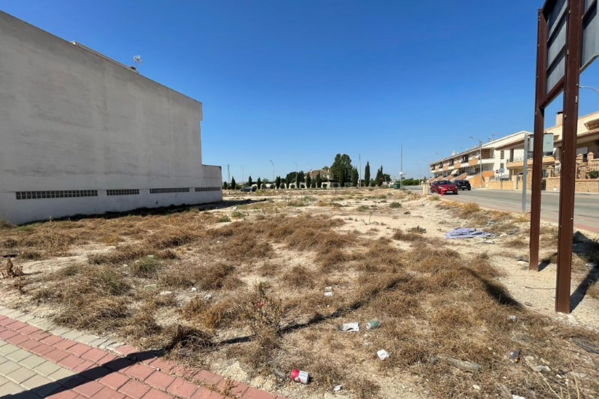 Resale - Plot / Land - Rafal - Inland