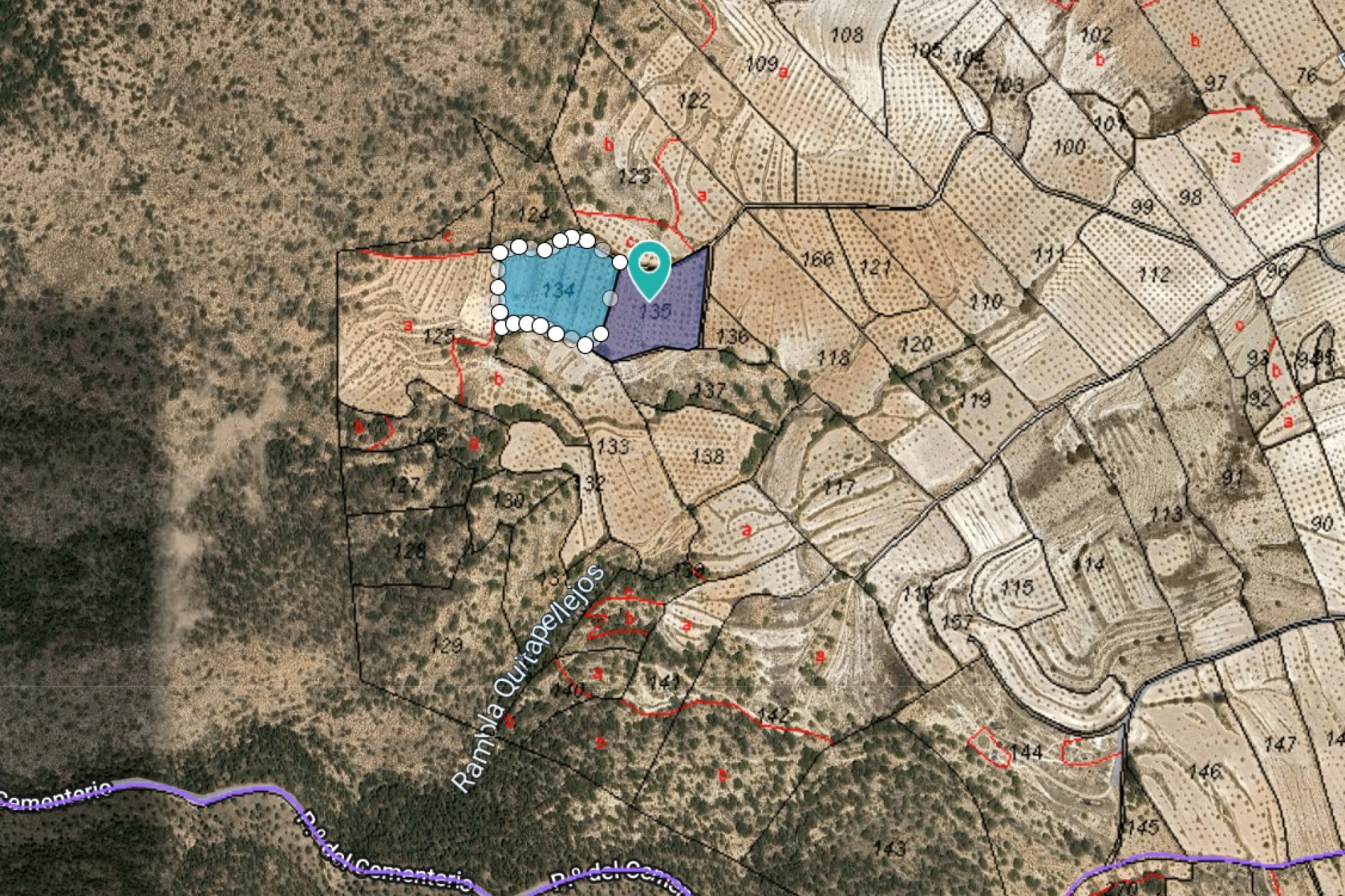 Resale - Plot / Land - Raspay - Inland