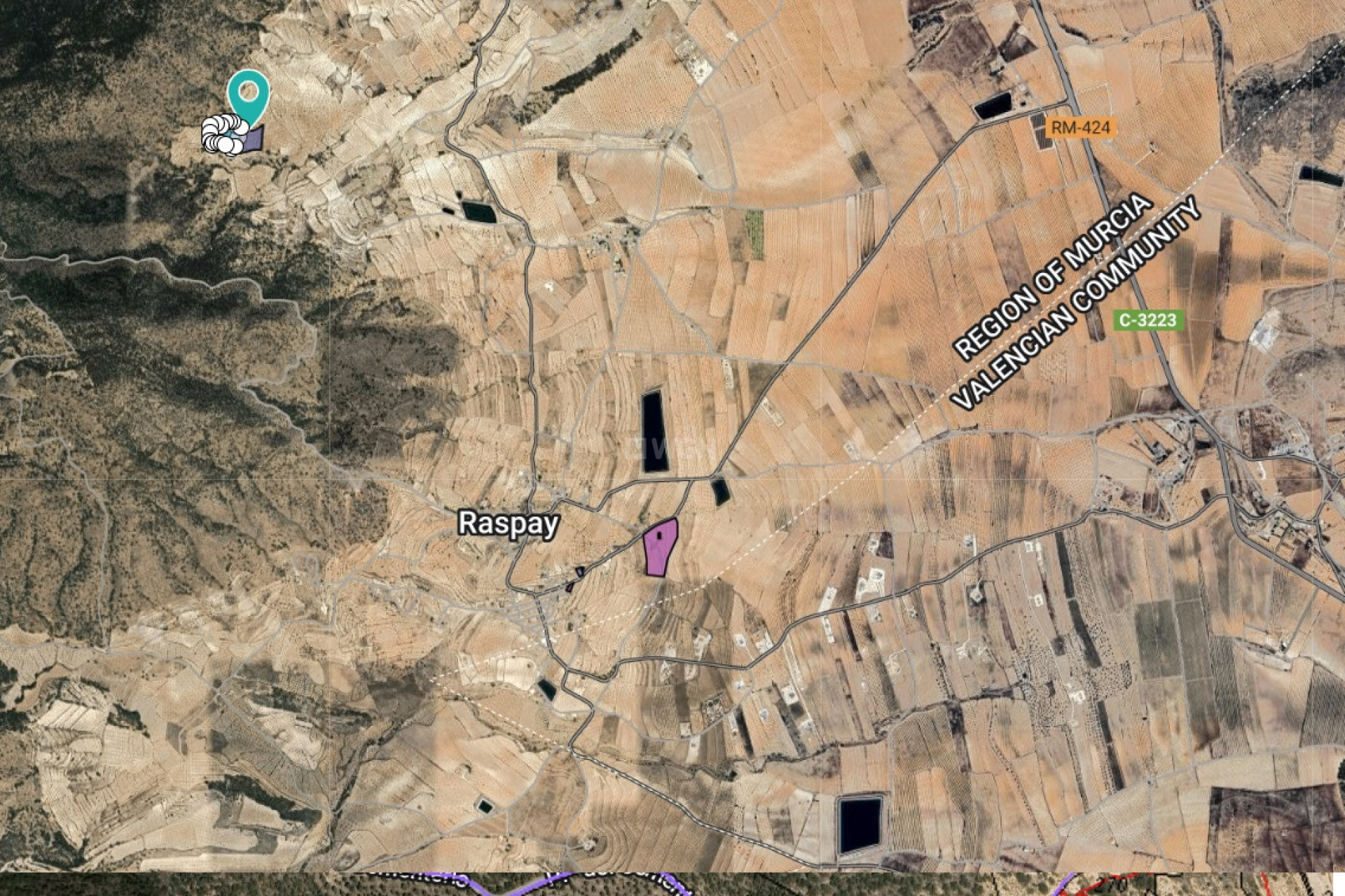 Resale - Plot / Land - Raspay - Inland