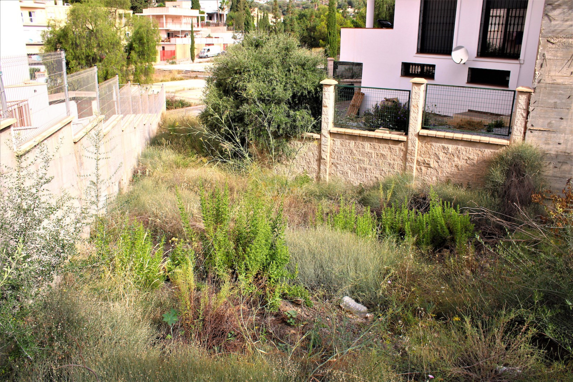 Resale - Plot / Land - rincon de la victoria - Costa del Sol