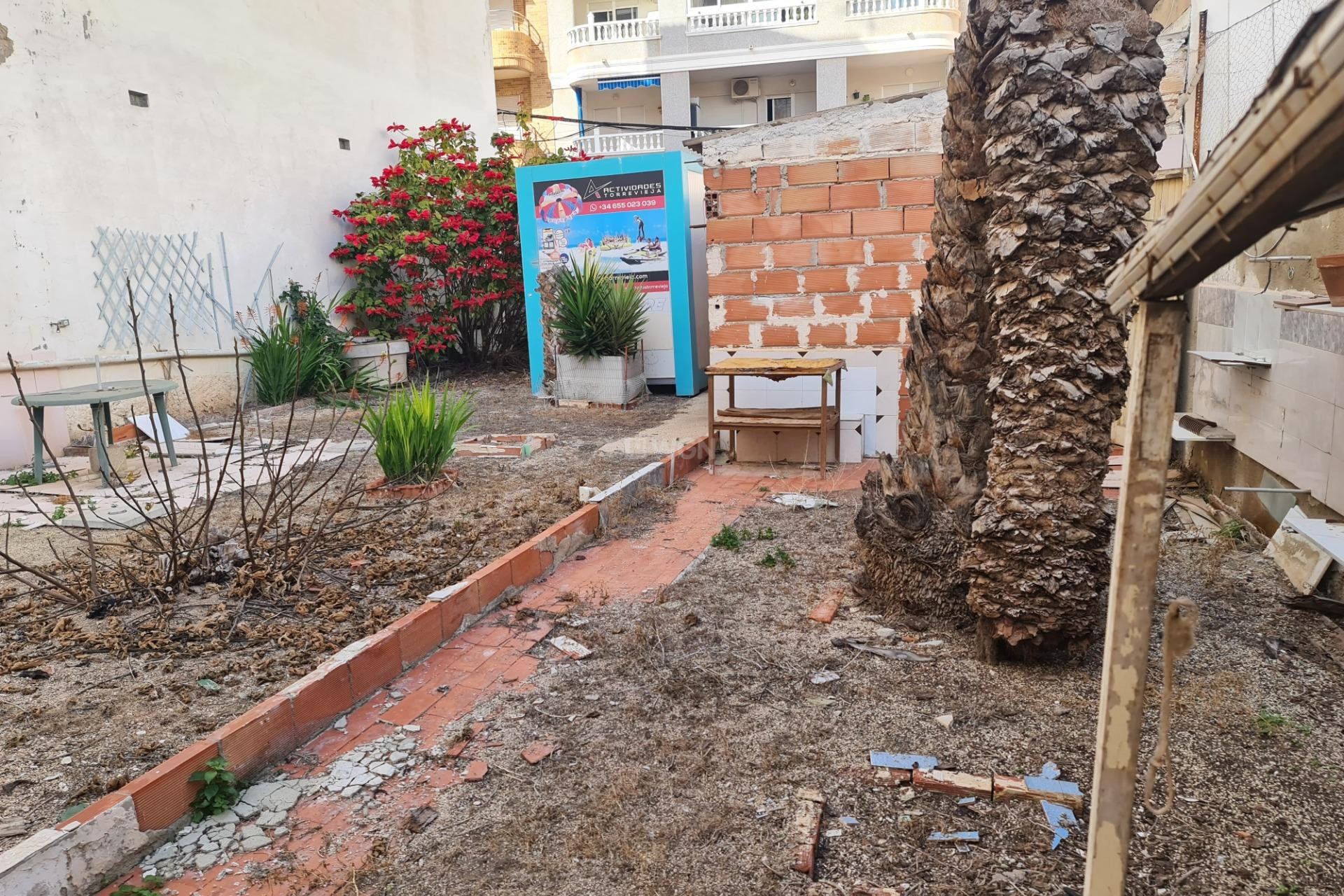 Resale - Plot / Land - Torrevieja - Estacion De Autobuses