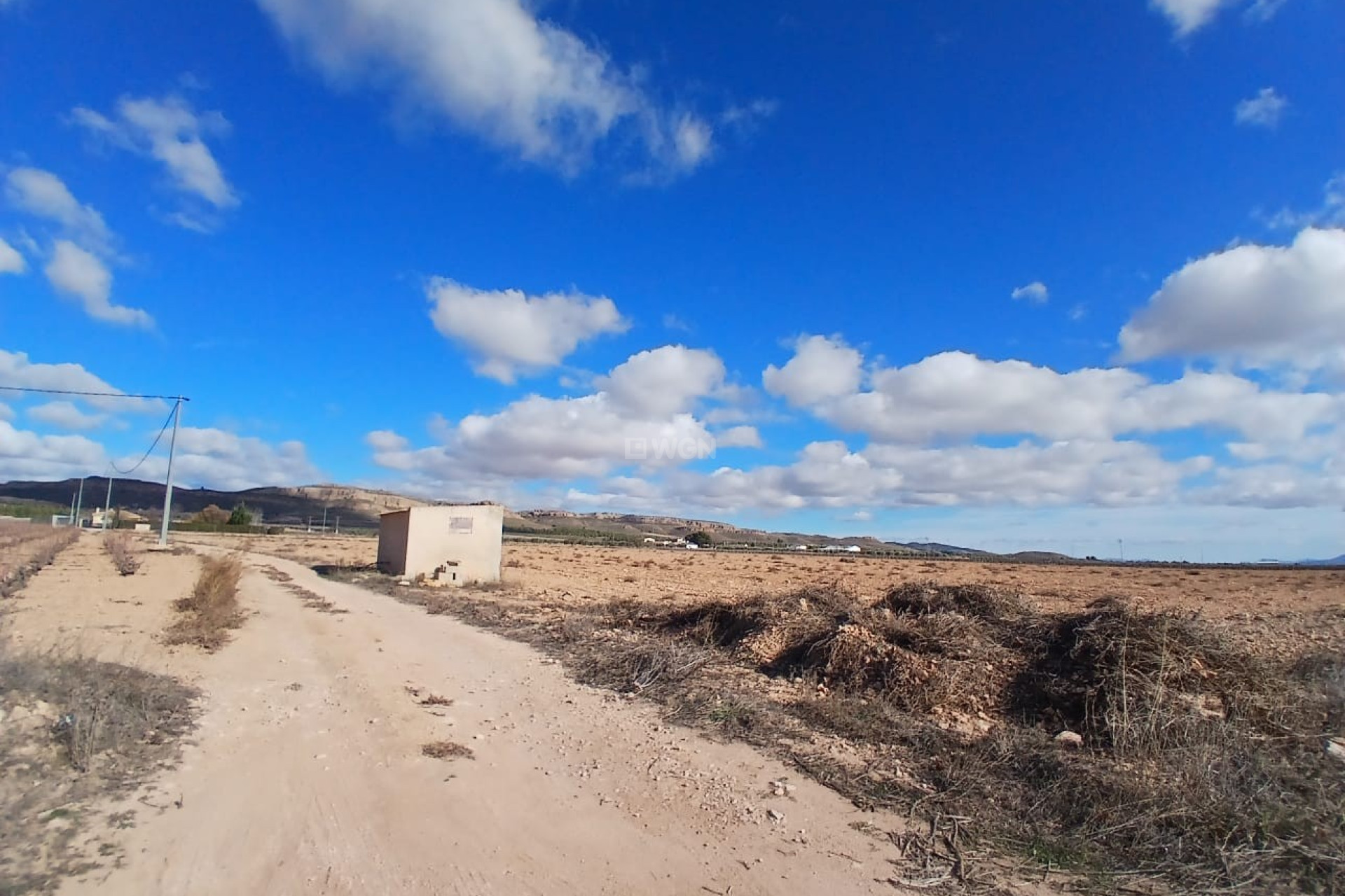 Resale - Plot / Land - Yecla - Inland