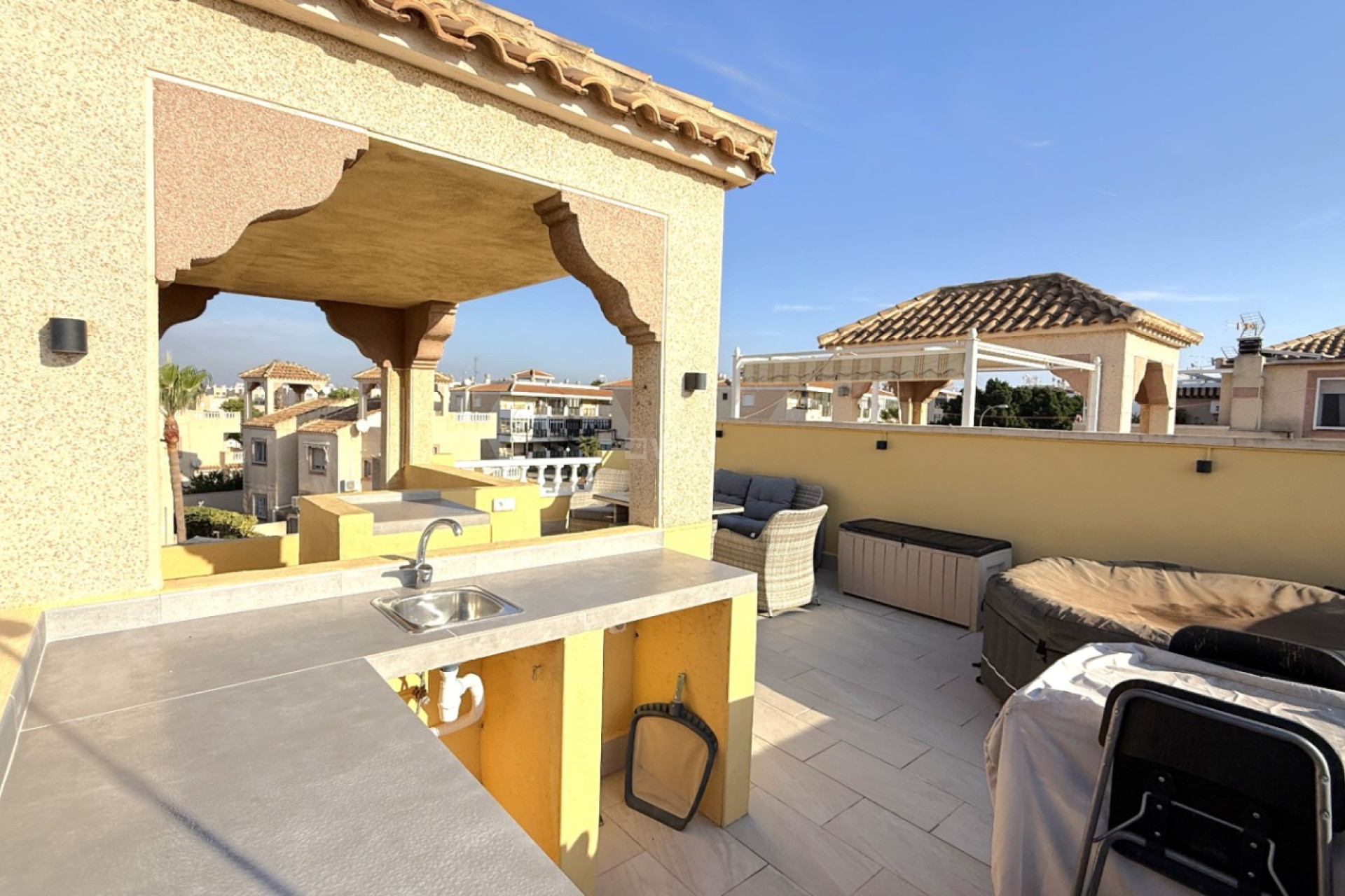 Resale - Property - Torrevieja - Costa Blanca