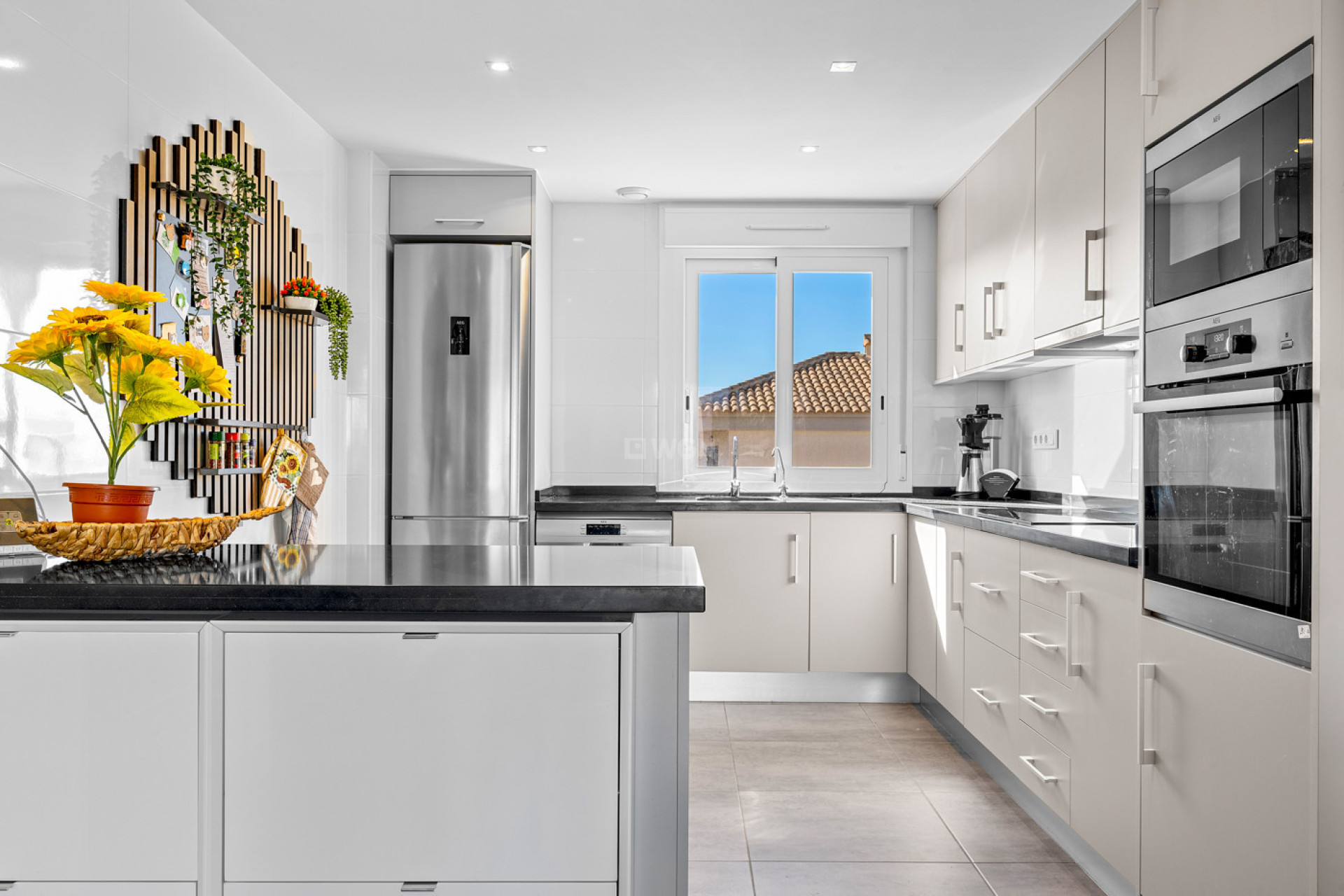 Resale - Property - Torrevieja - Costa Blanca