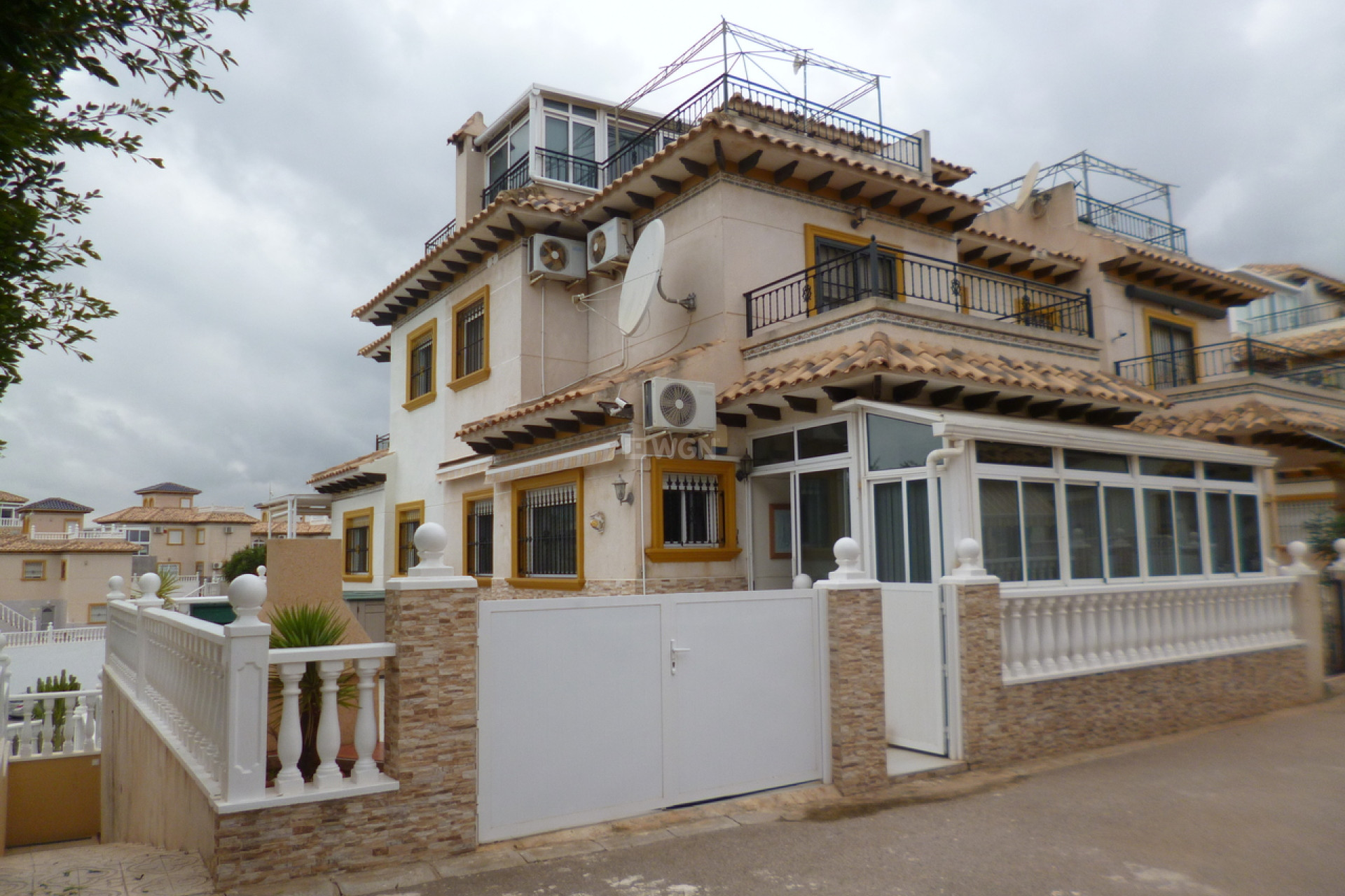 Resale - Quad Villa - Playa Flamenca - Costa Blanca