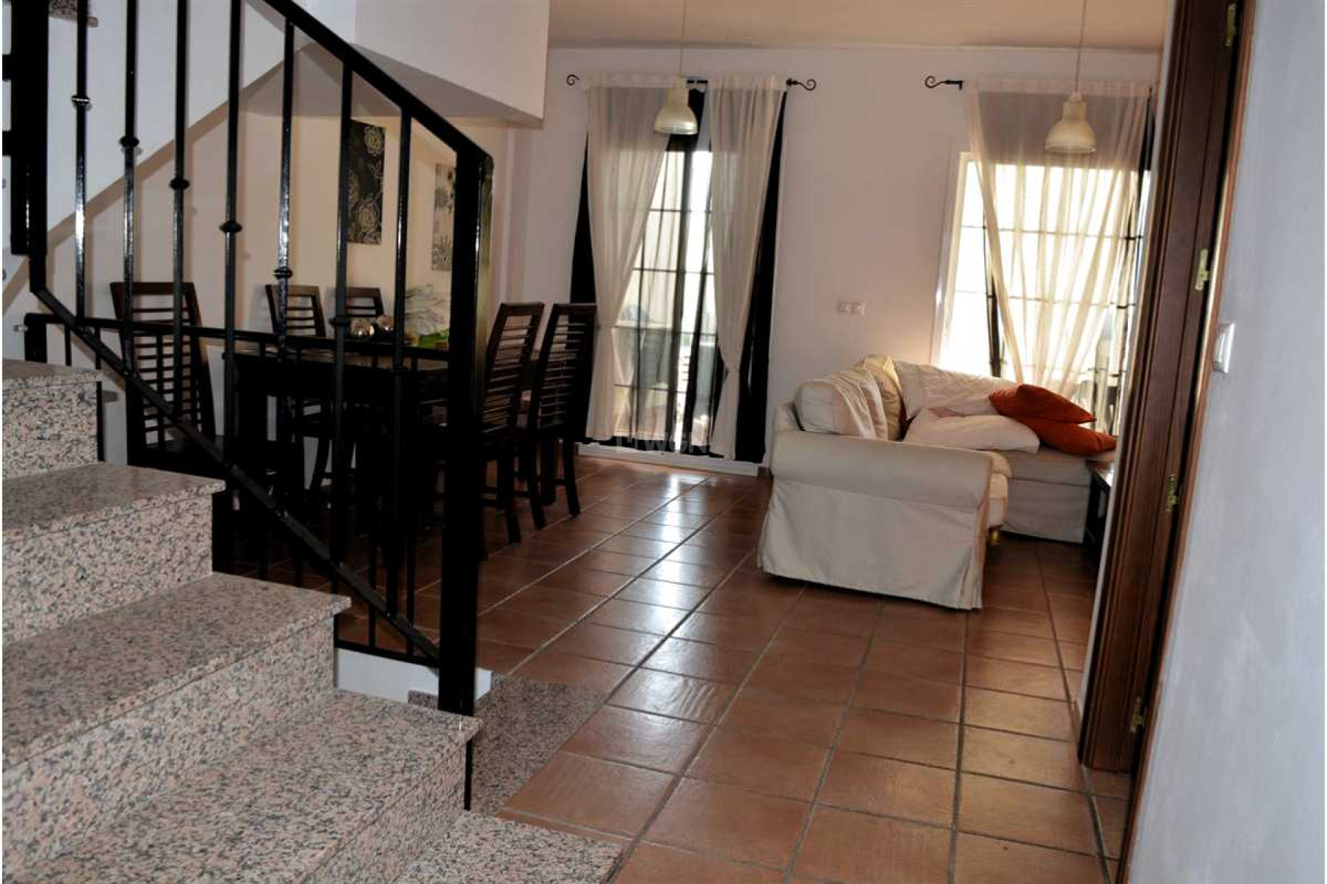 Resale - Townhouse - Alcaucín - Inland