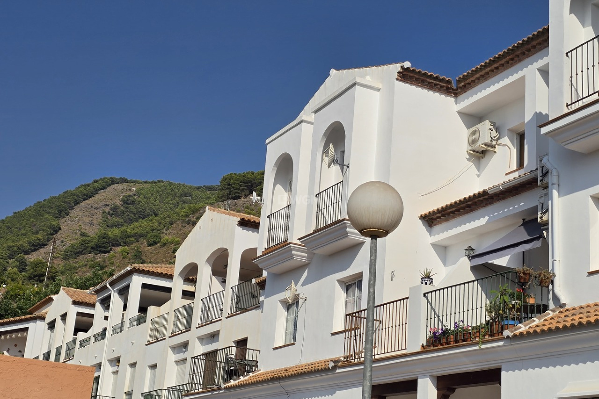 Resale - Townhouse - Alcaucín - Inland