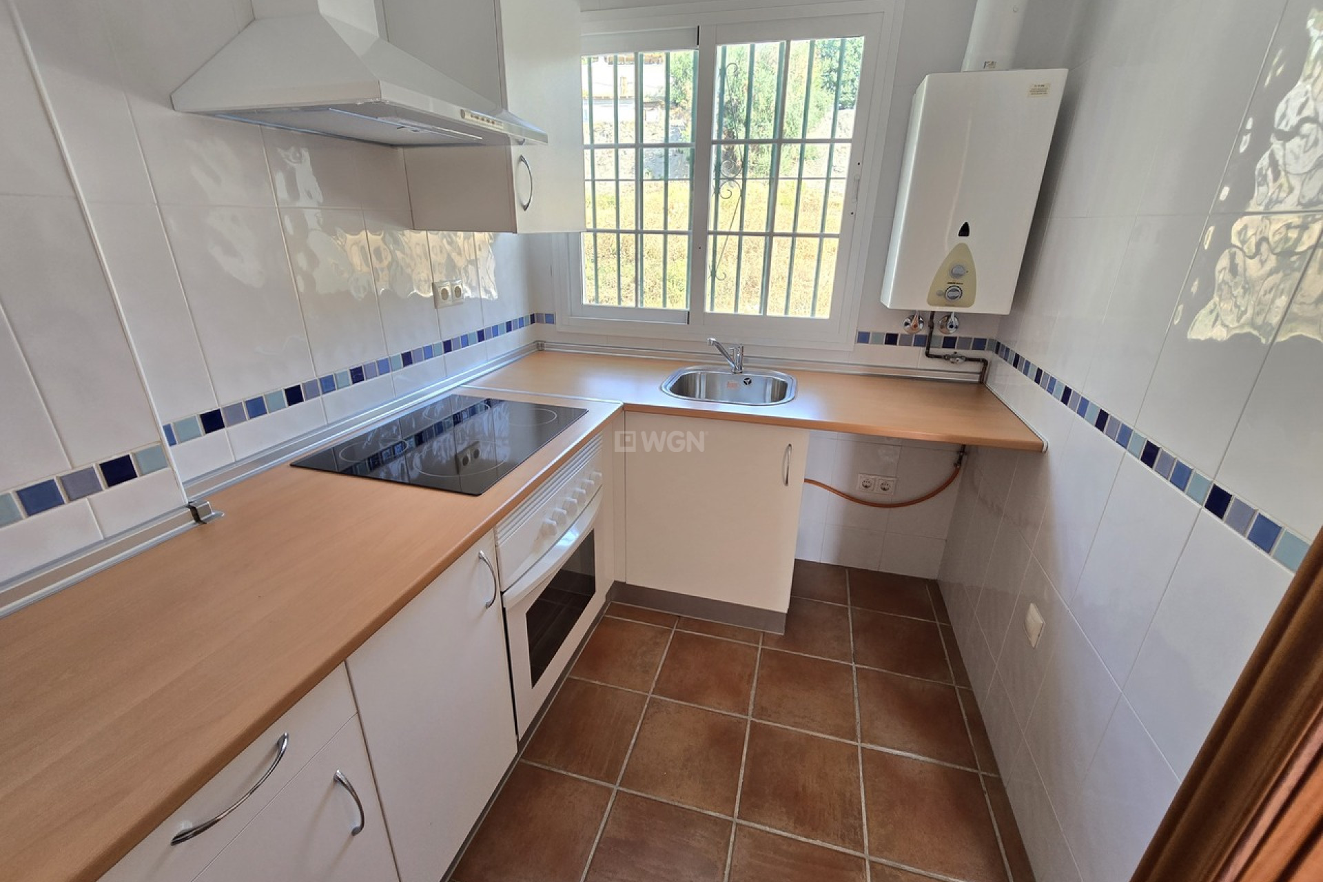 Resale - Townhouse - Alcaucín - Inland