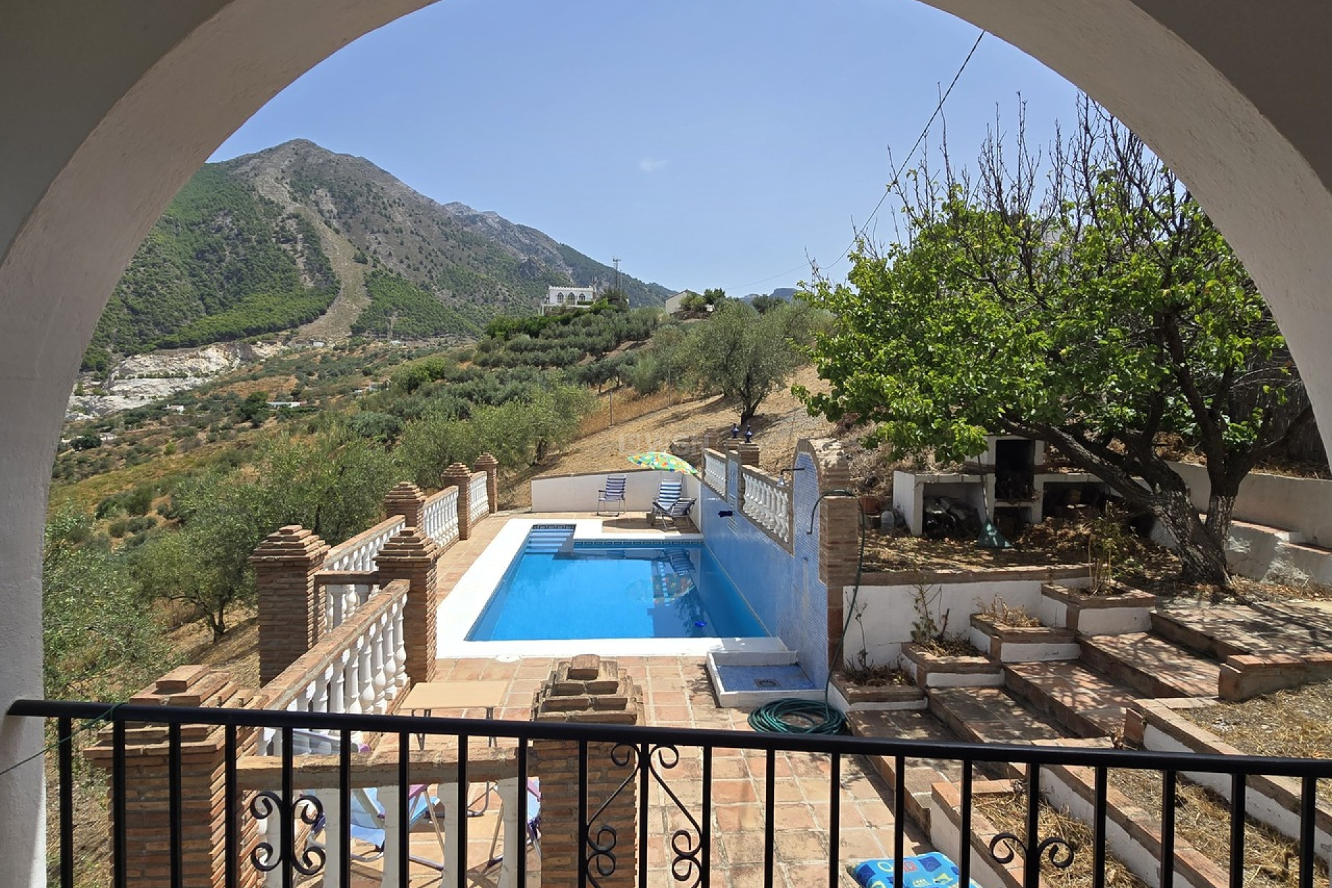 Resale - Townhouse - Alcaucín - Inland