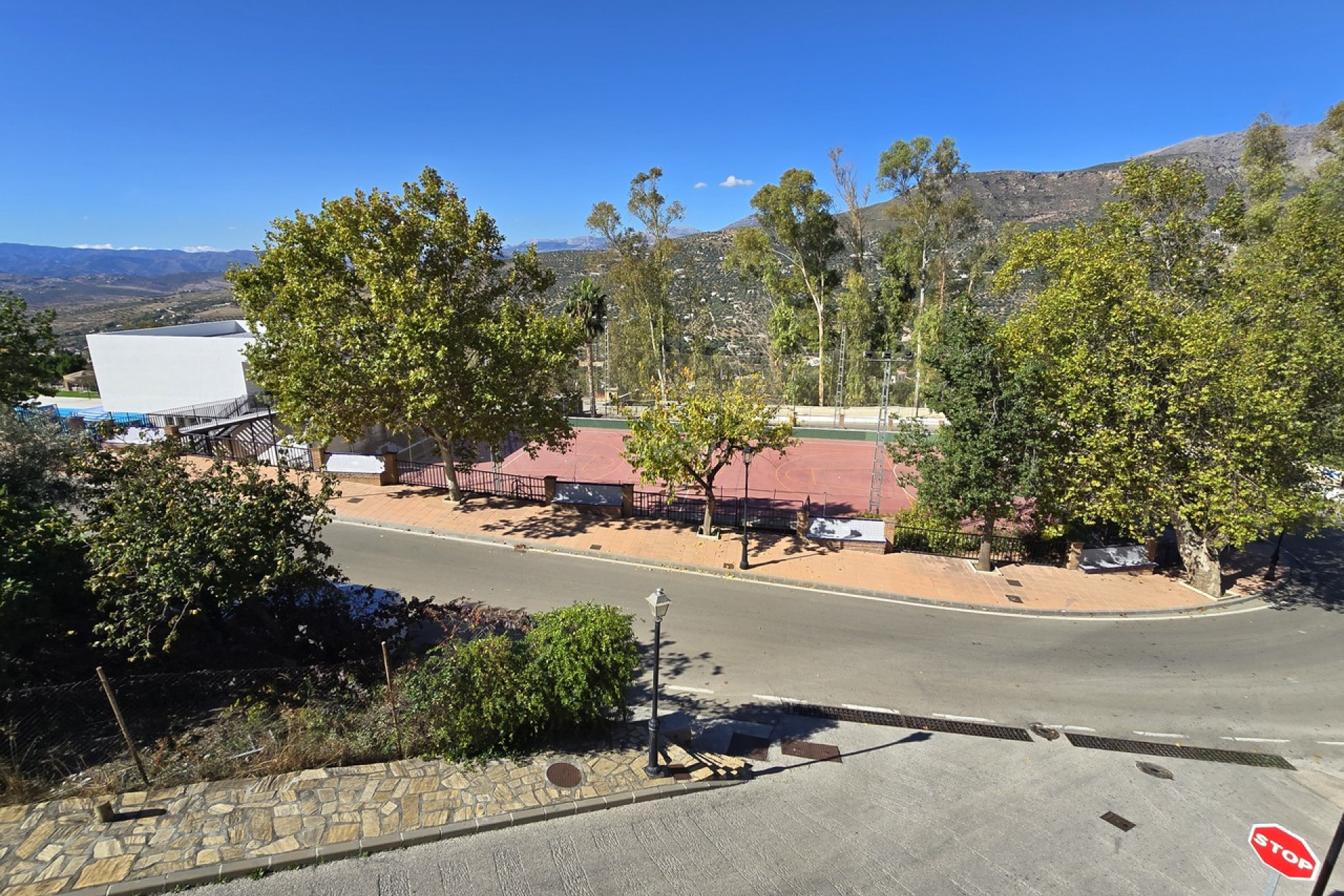 Resale - Townhouse - Alcaucín - Inland