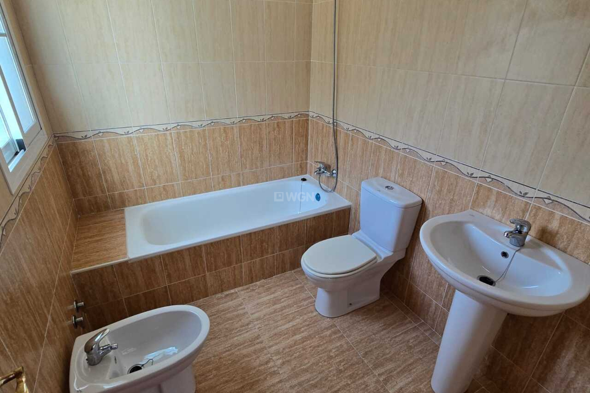 Resale - Townhouse - Alcaucín - Inland