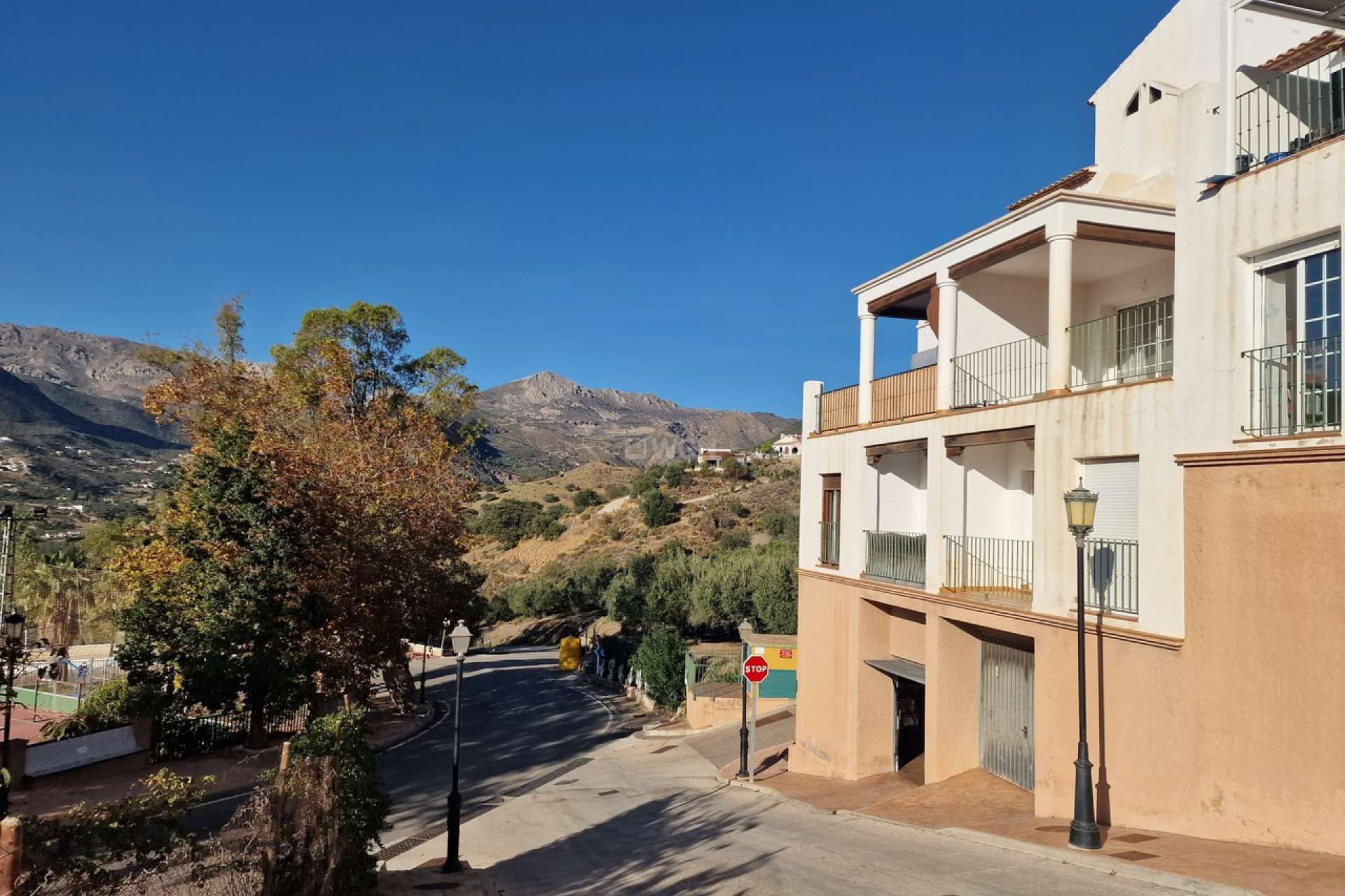 Resale - Townhouse - Alcaucín - Inland