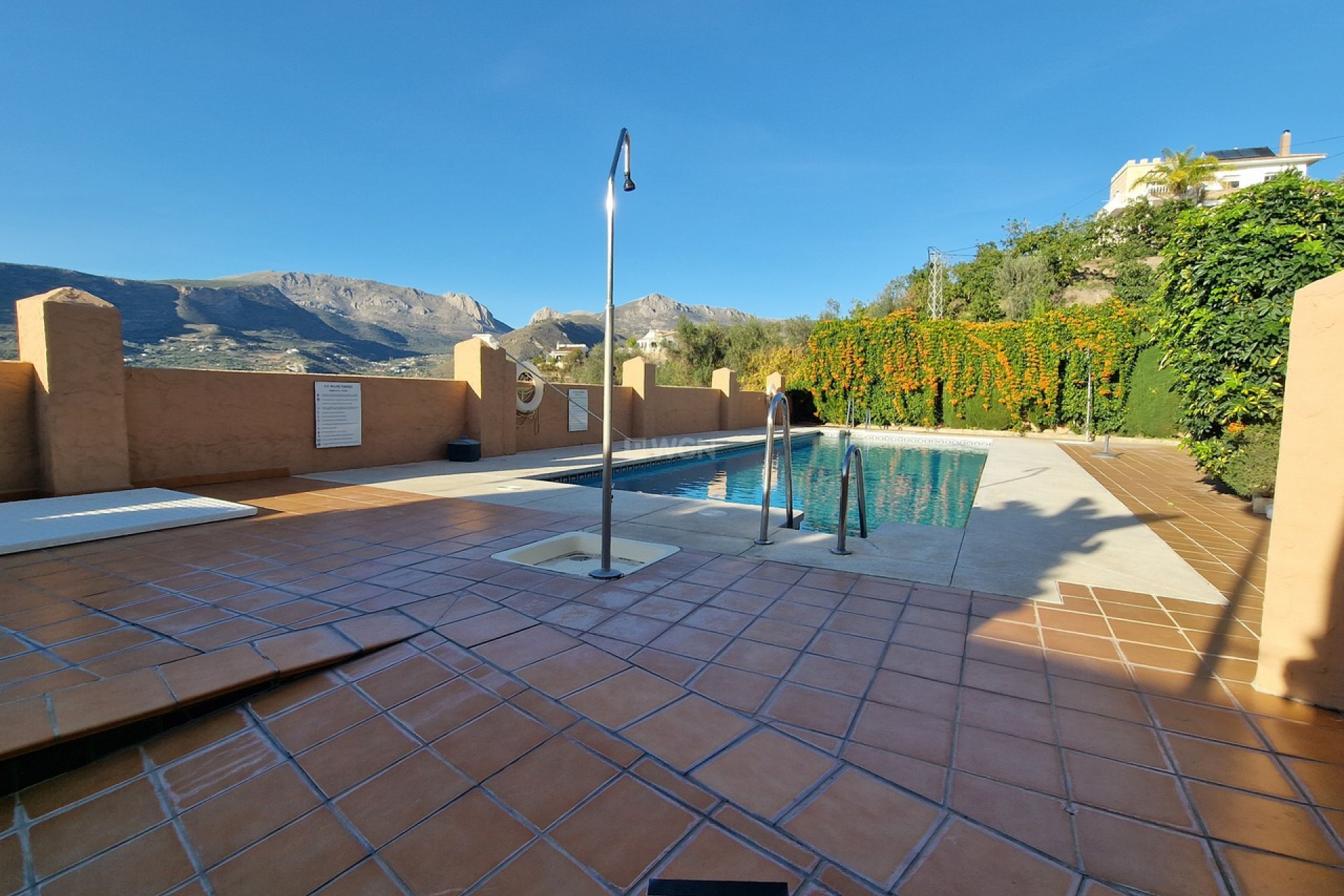 Resale - Townhouse - Alcaucín - Inland