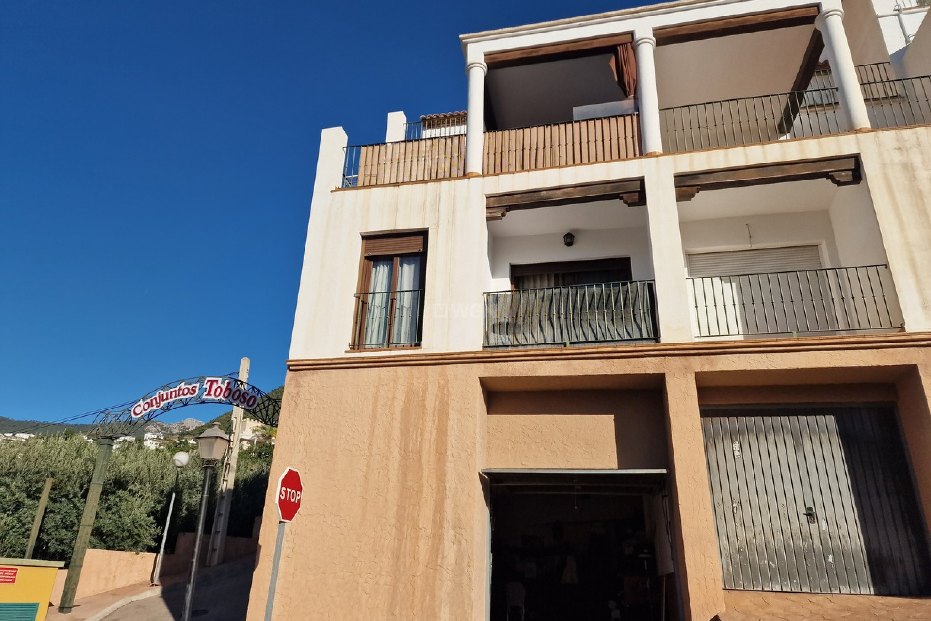 Resale - Townhouse - Alcaucín - Inland