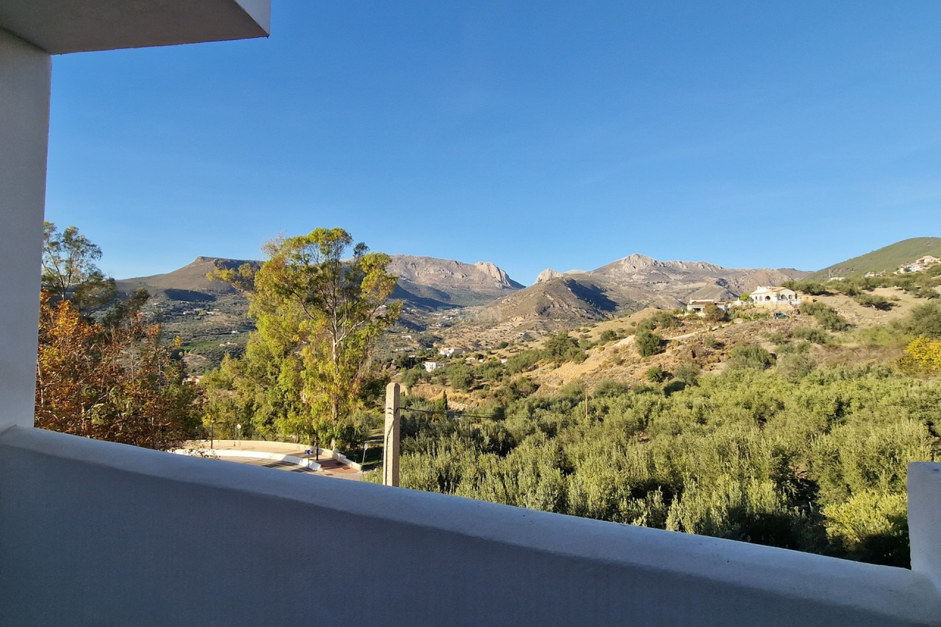 Resale - Townhouse - Alcaucín - Inland