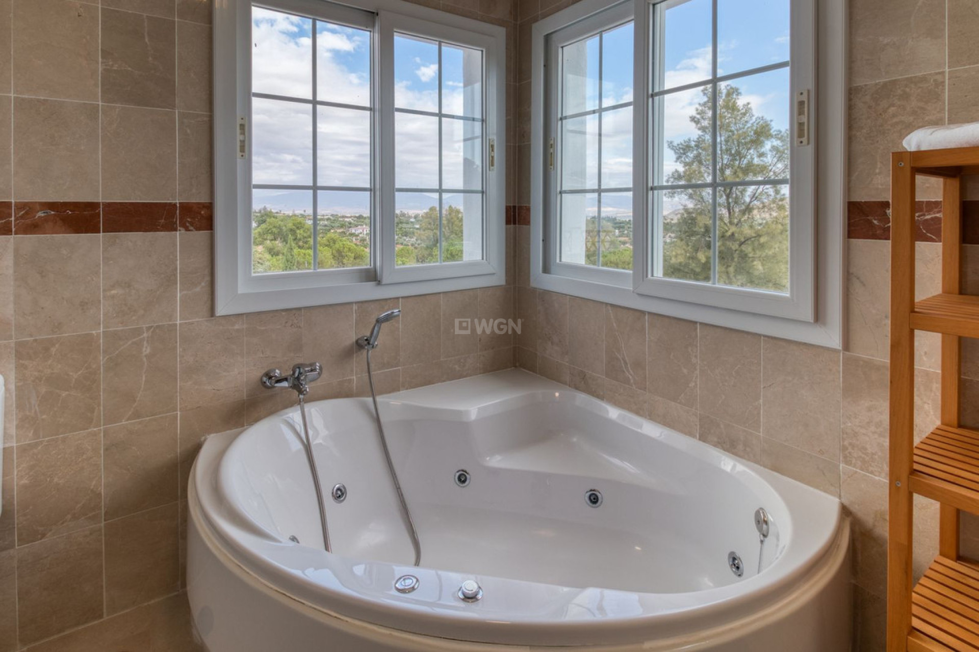 Resale - Townhouse - Alhaurín de la Torre - Inland