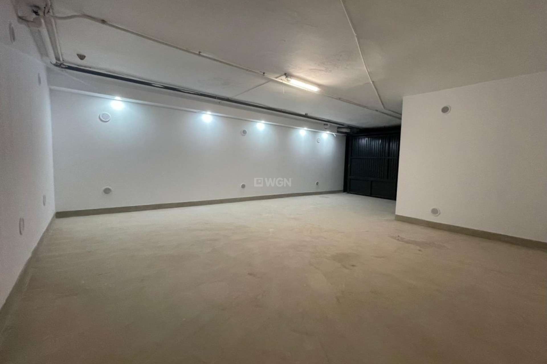 Resale - Townhouse - Aquilas