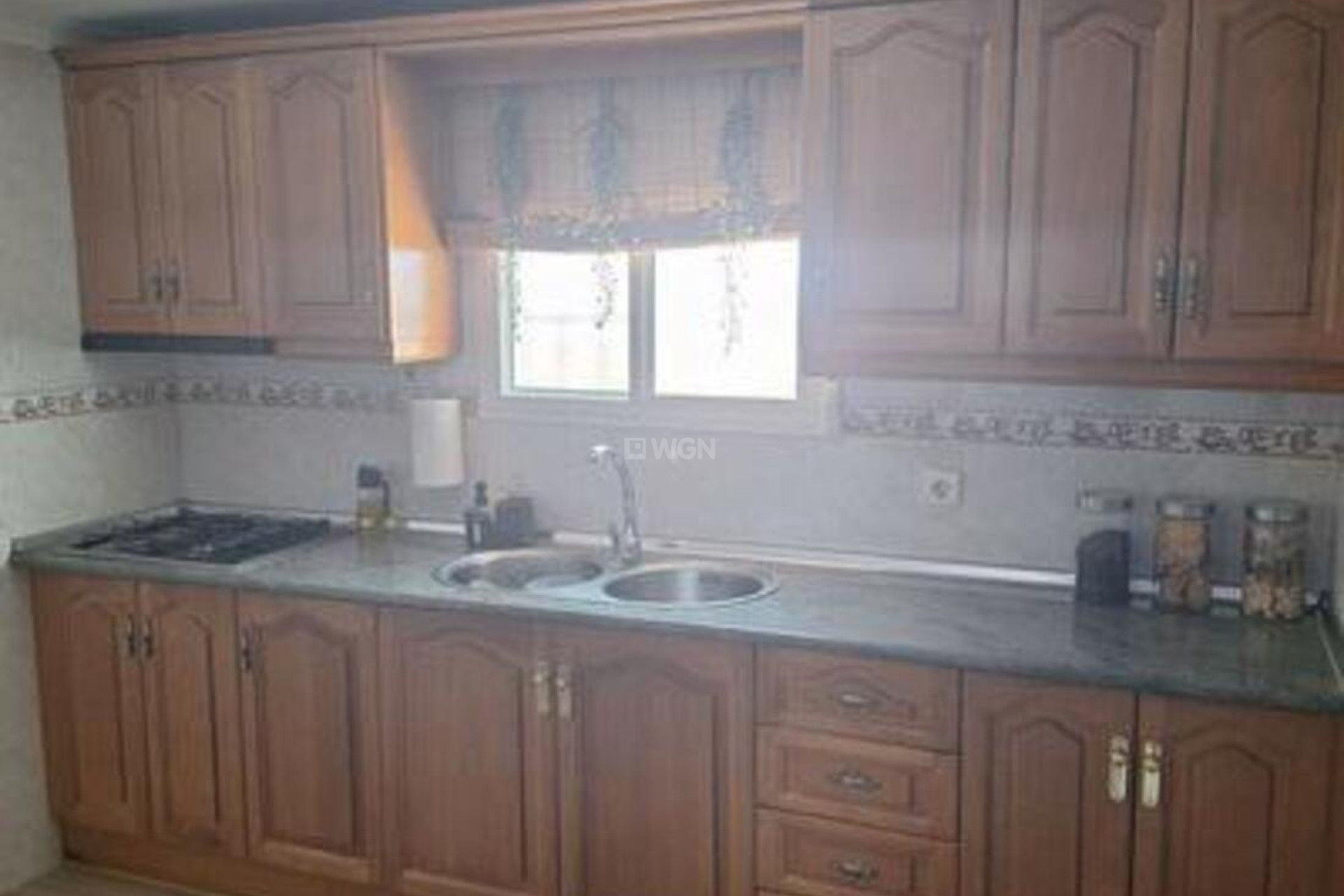 Resale - Townhouse - Bermejo - Inland