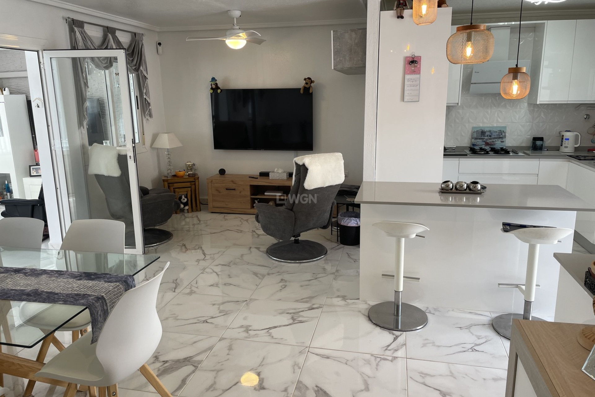 Resale - Townhouse - Camposol - Inland