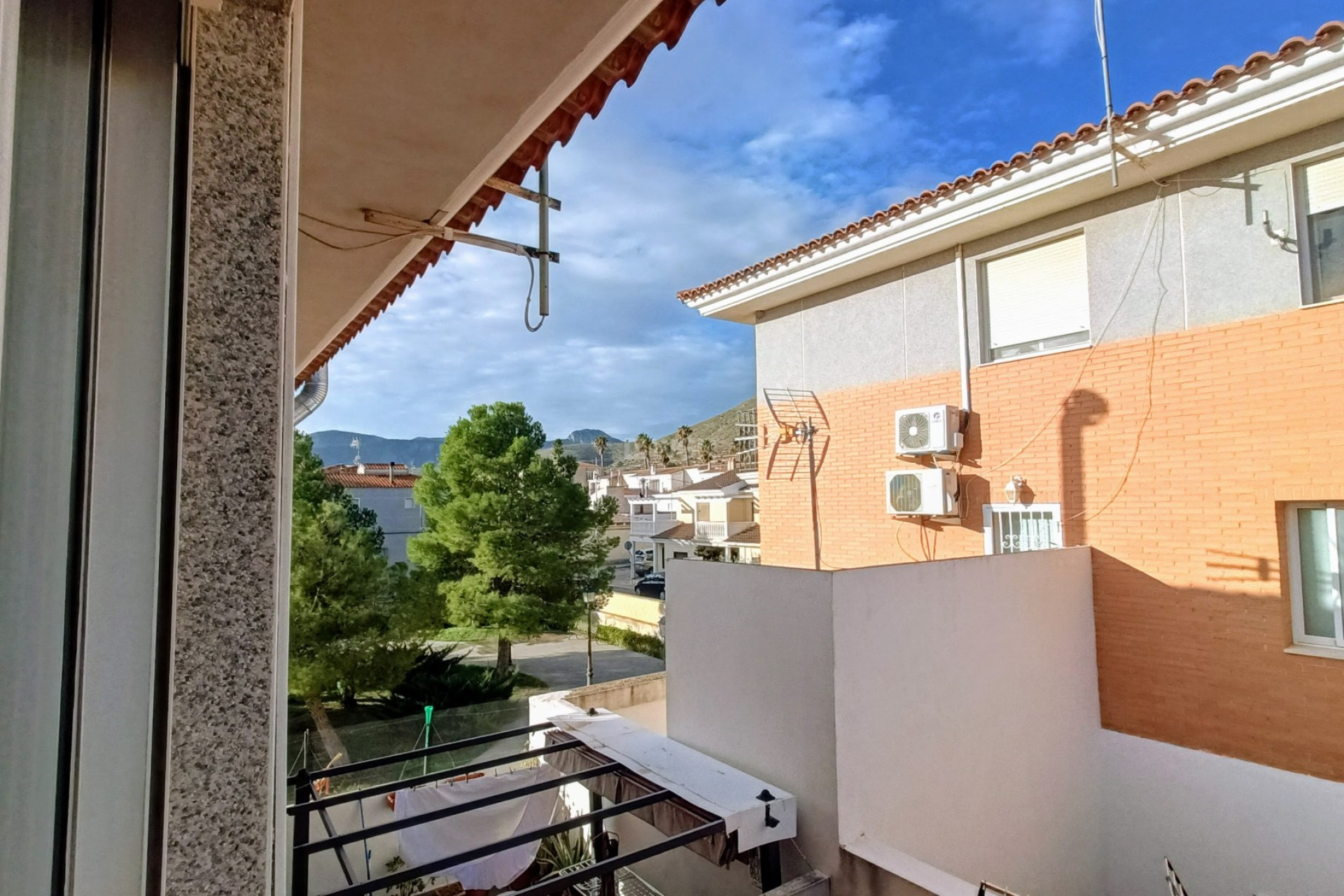 Resale - Townhouse - La Romana - Inland