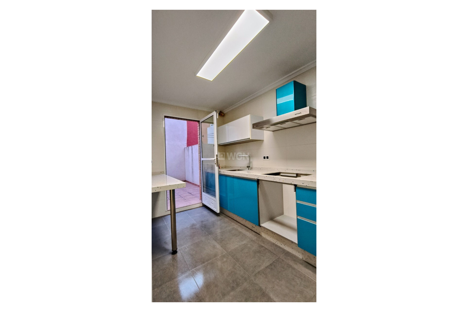 Resale - Townhouse - La Romana - Inland