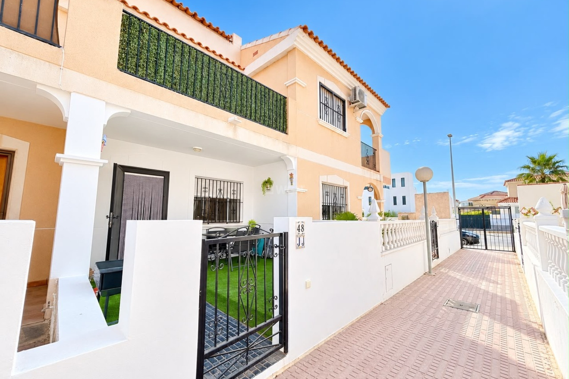 Resale - Townhouse - La Zenia - Costa Blanca
