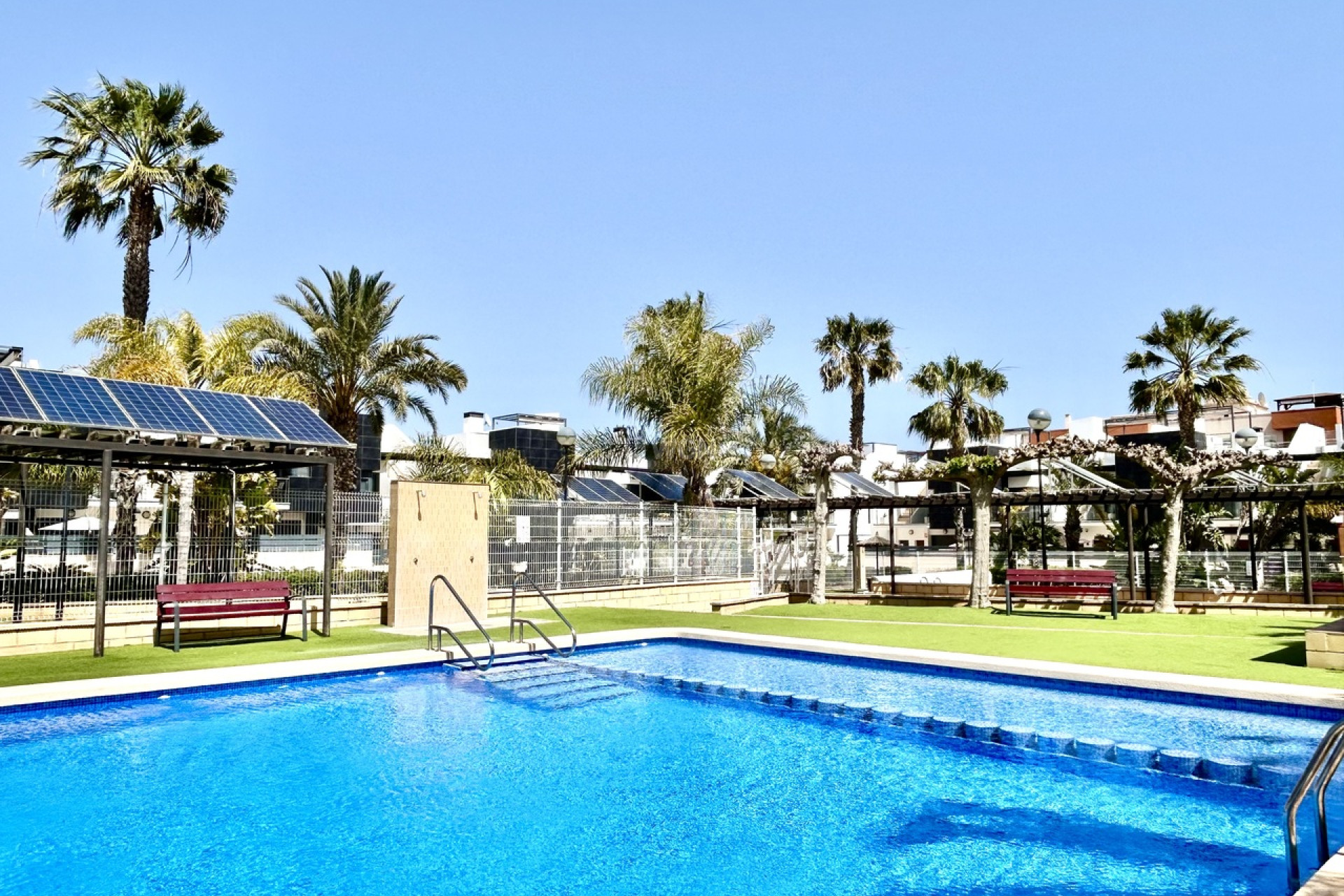 Resale - Townhouse - Los Dolses - Inland