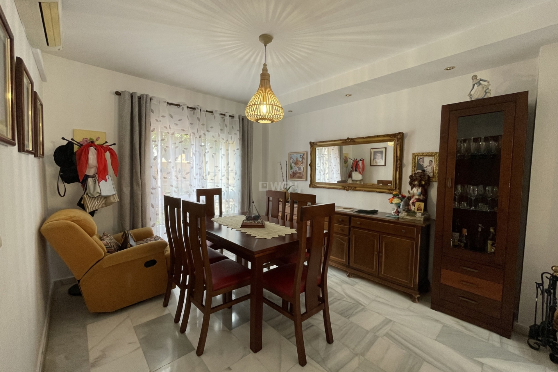 Resale - Townhouse - Marbella - Costa del Sol