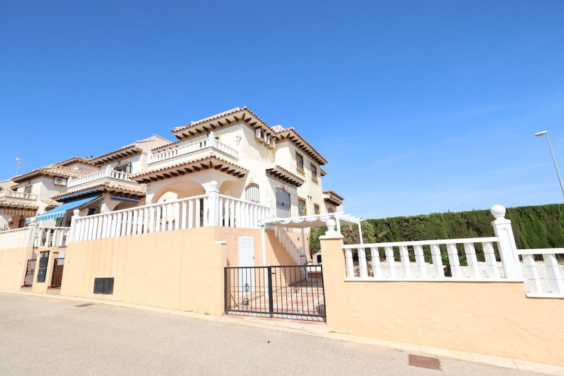 Resale - Townhouse - Orihuela Costa - Costa Blanca