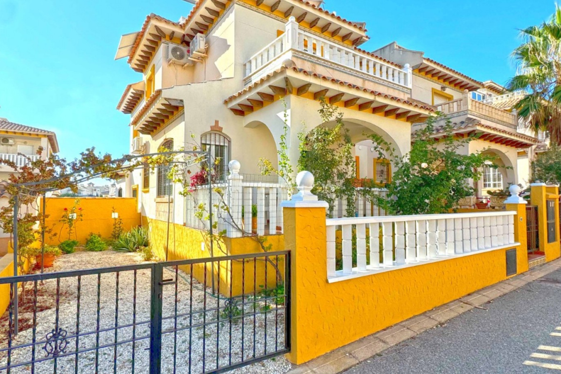 Resale - Townhouse - Orihuela Costa - Costa Blanca