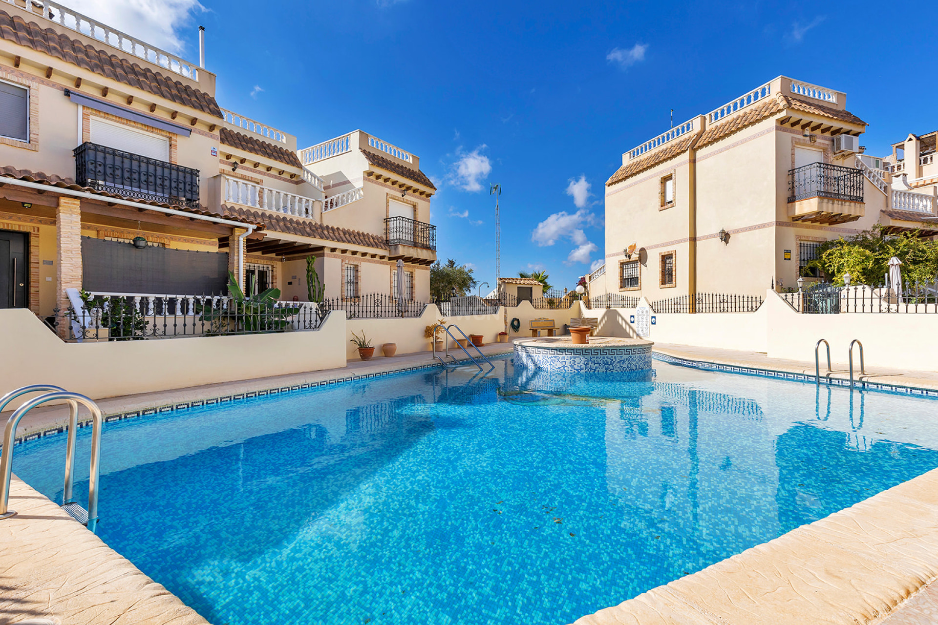 Resale - Townhouse - Orihuela Costa - Costa Blanca