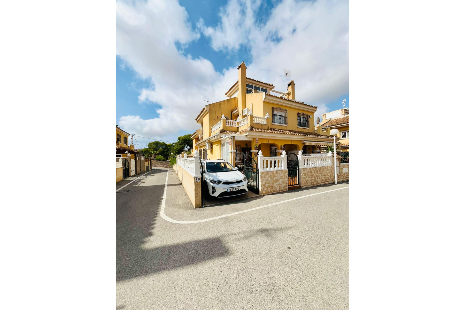 Resale - Townhouse - Orihuela Costa - La Florida