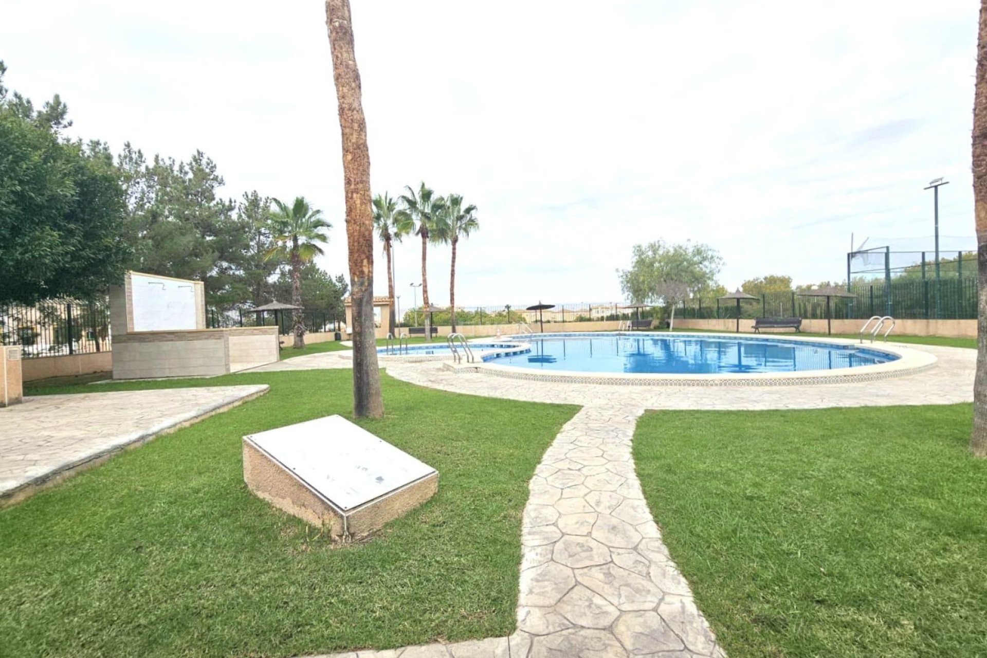 Resale - Townhouse - Orihuela Costa - Los Almendros-la Florida