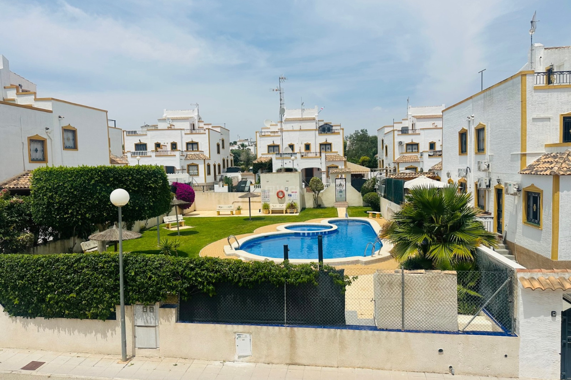 Resale - Townhouse - Orihuela - Inland