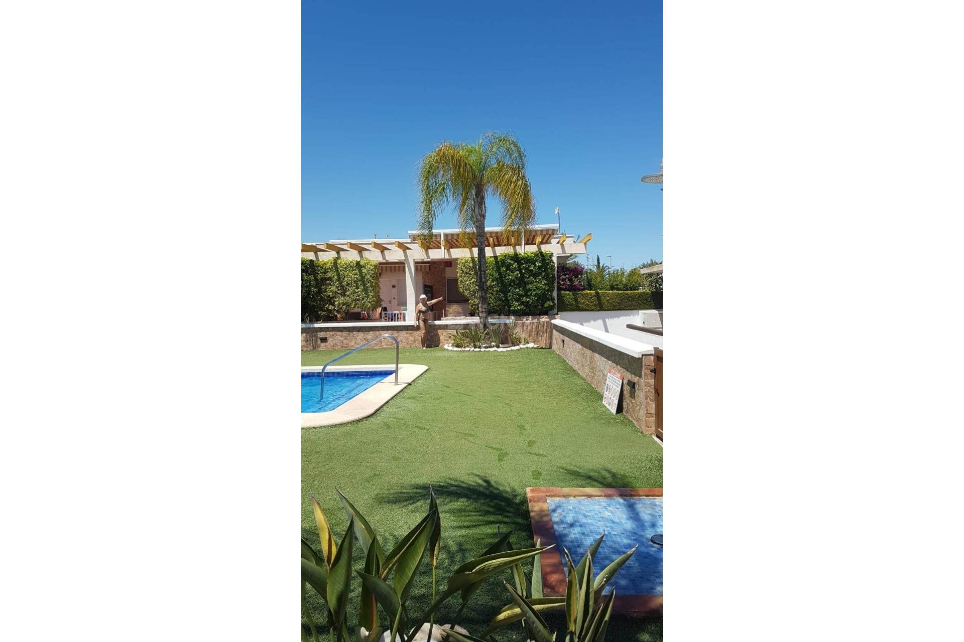 Resale - Townhouse - Pilar de la Horadada - Mil Palmeras