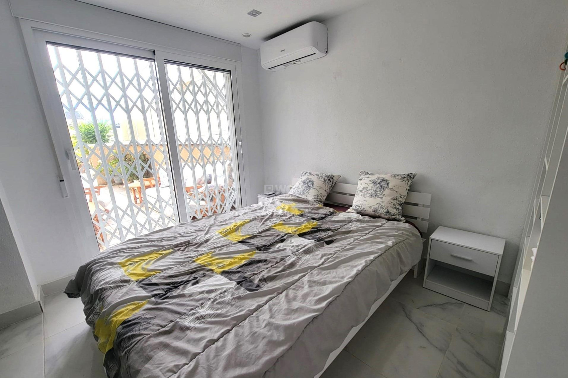 Resale - Townhouse - Pilar de la Horadada - Torre De La Horadada