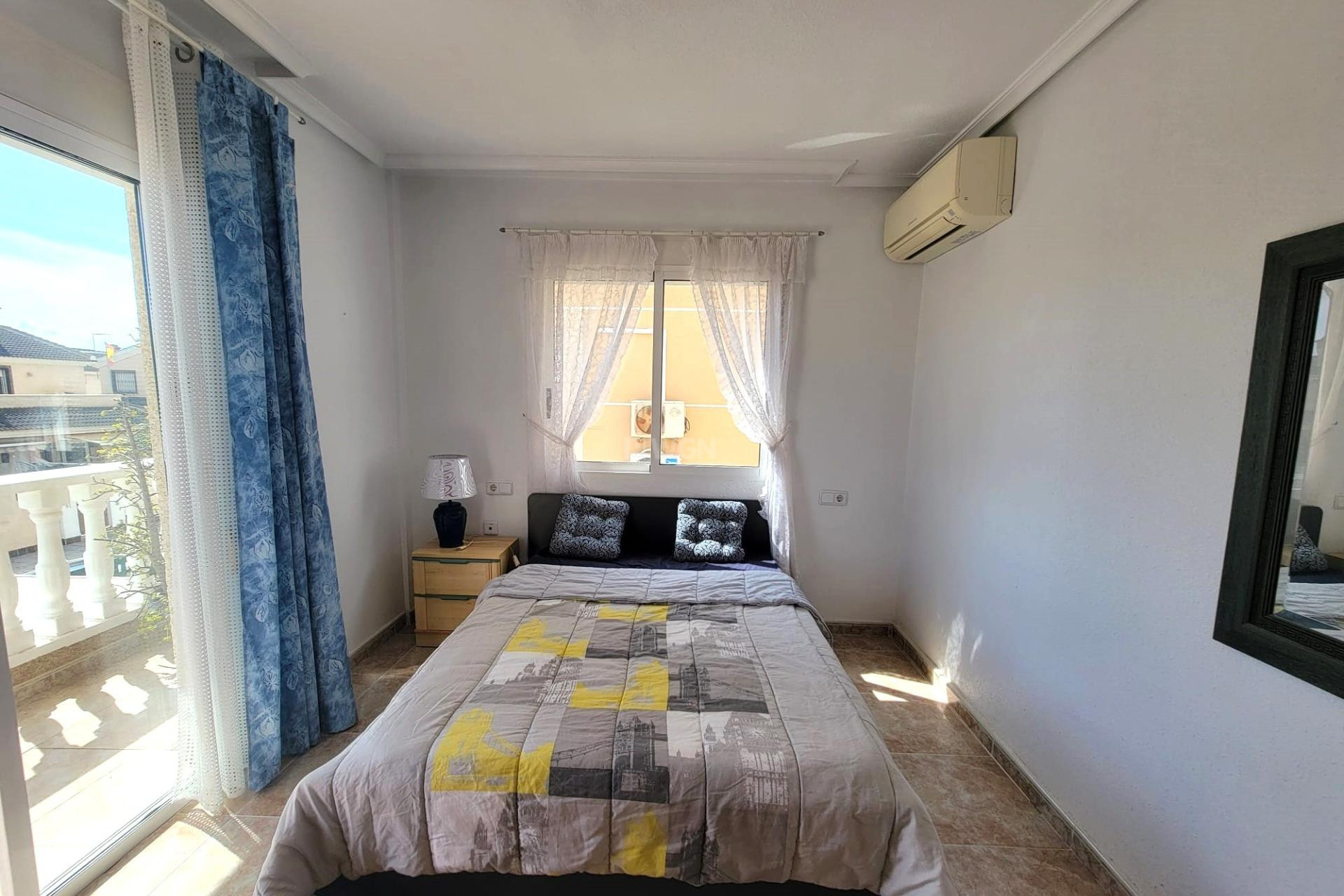 Resale - Townhouse - Pilar de la Horadada - Torre De La Horadada