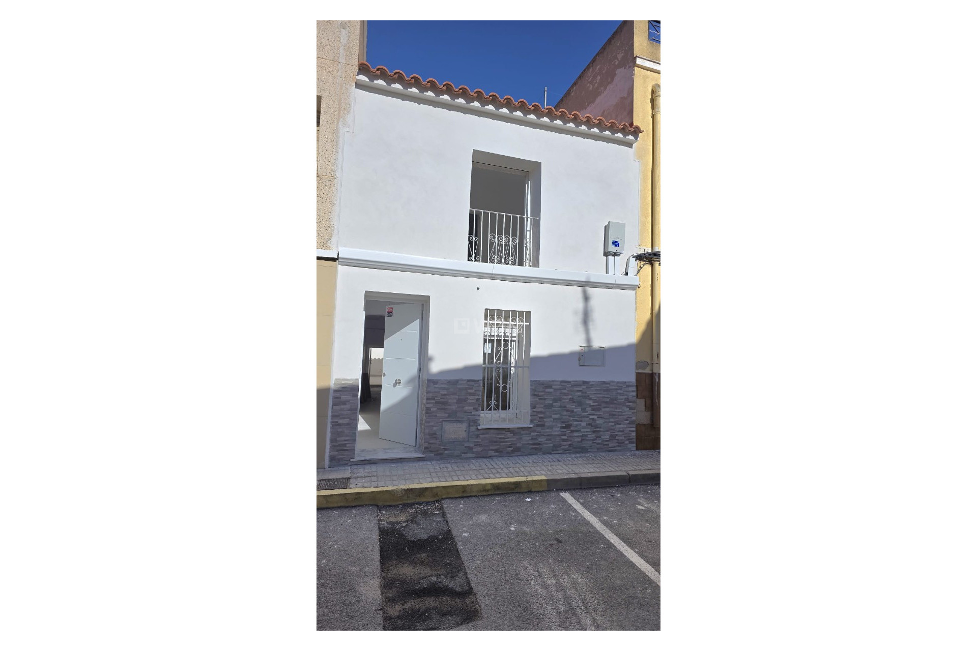 Resale - Townhouse - Pinoso - Inland