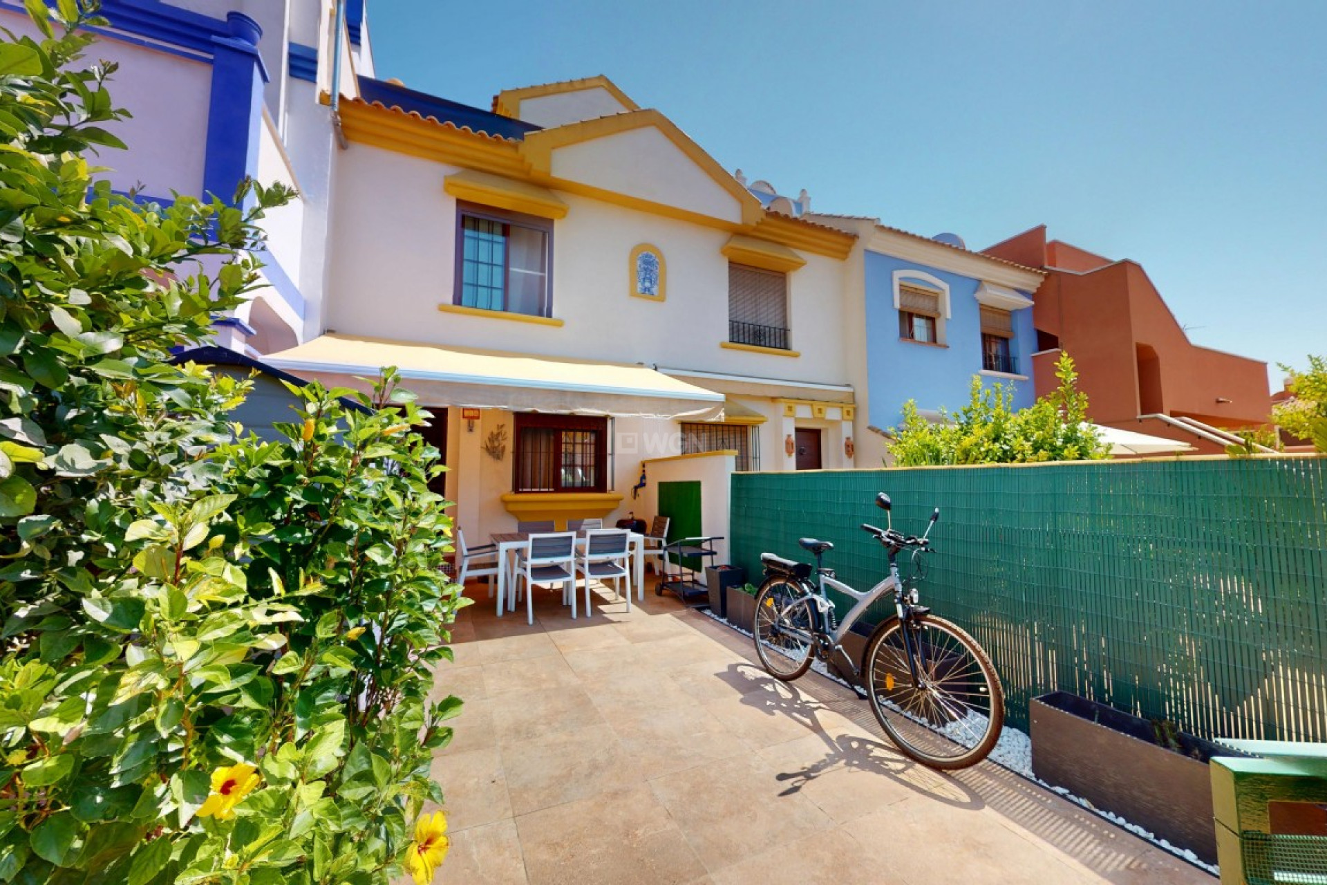 Resale - Townhouse - Roda - Inland