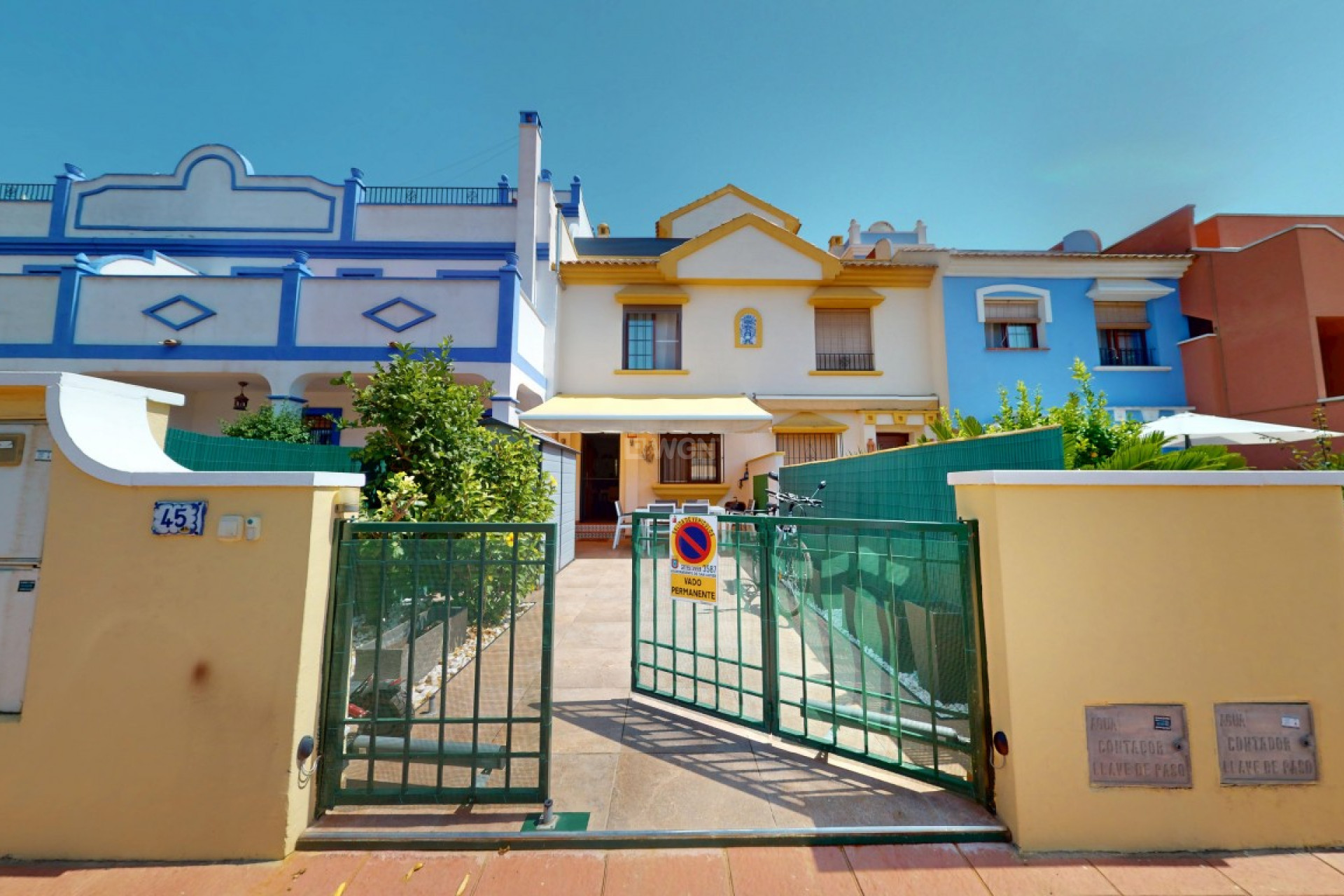 Resale - Townhouse - Roda - Inland