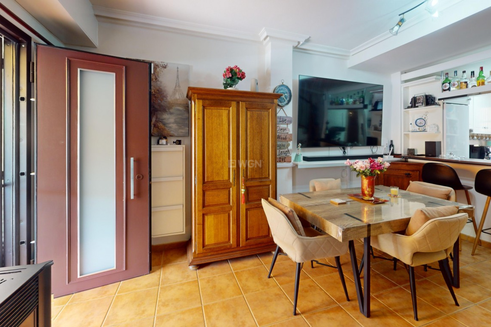 Resale - Townhouse - Roda - Inland