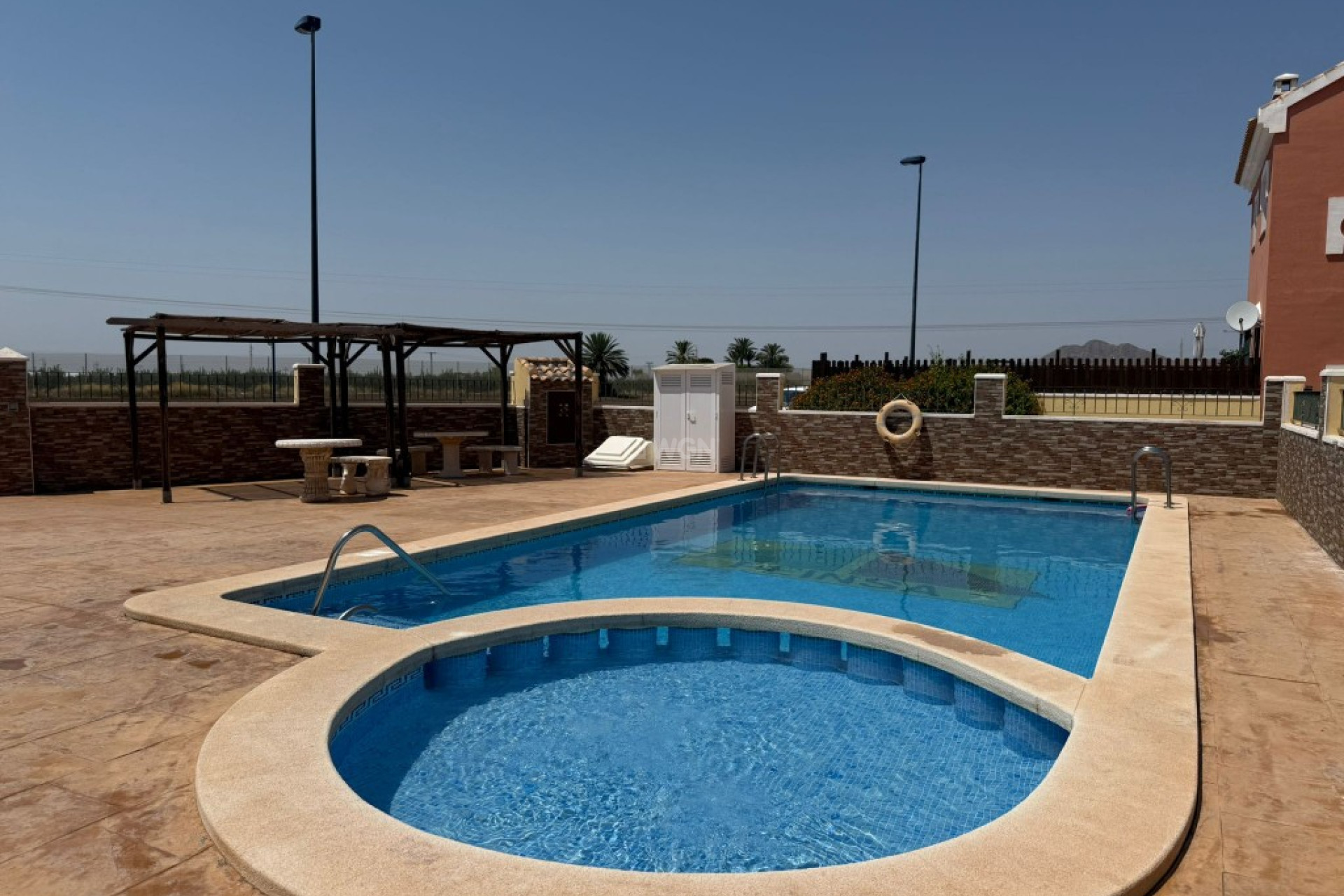 Resale - Townhouse - Roda - Inland