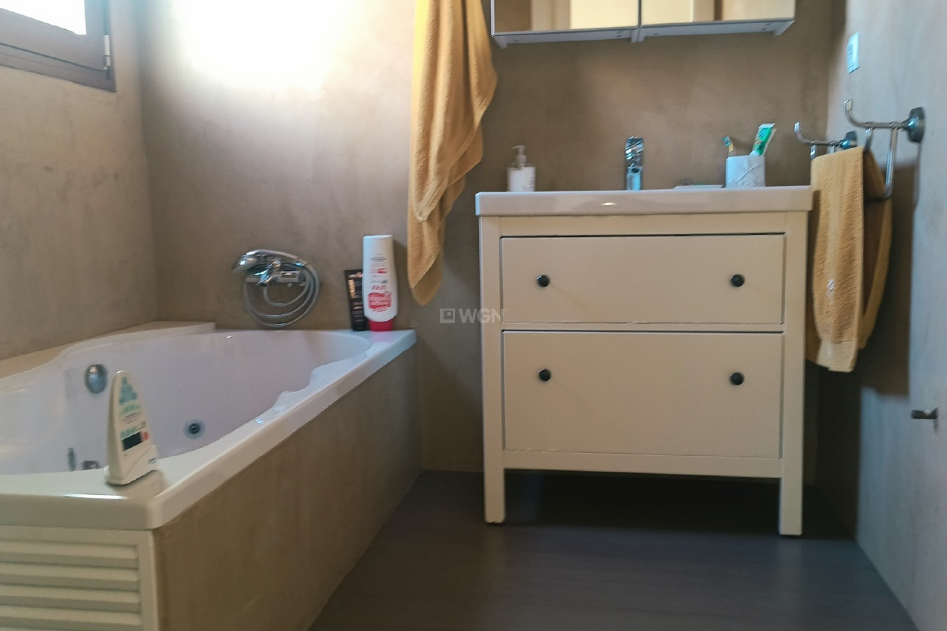 Resale - Townhouse - Roldan - Inland